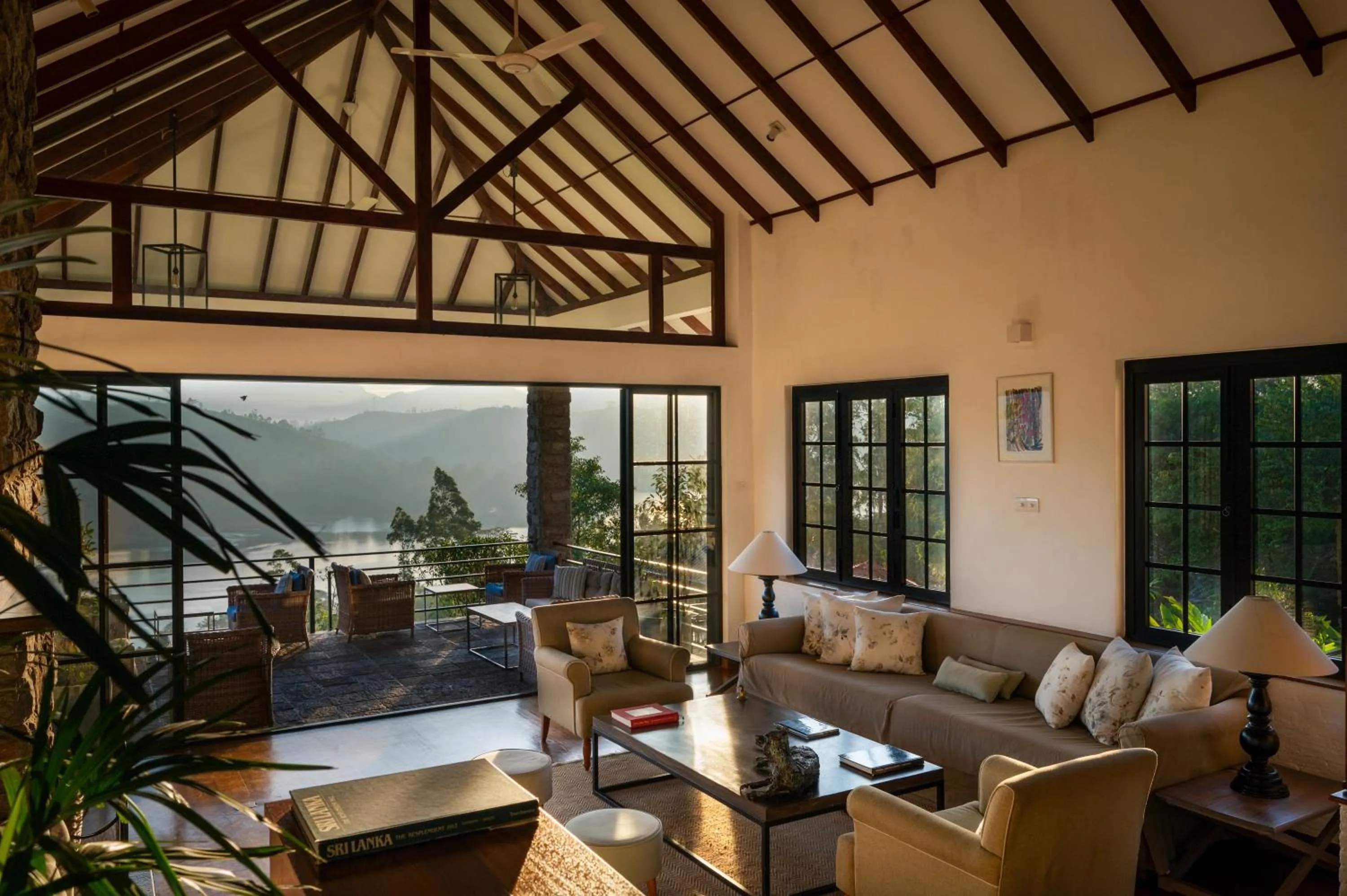 Communal lounge/ TV room in Camellia Hills