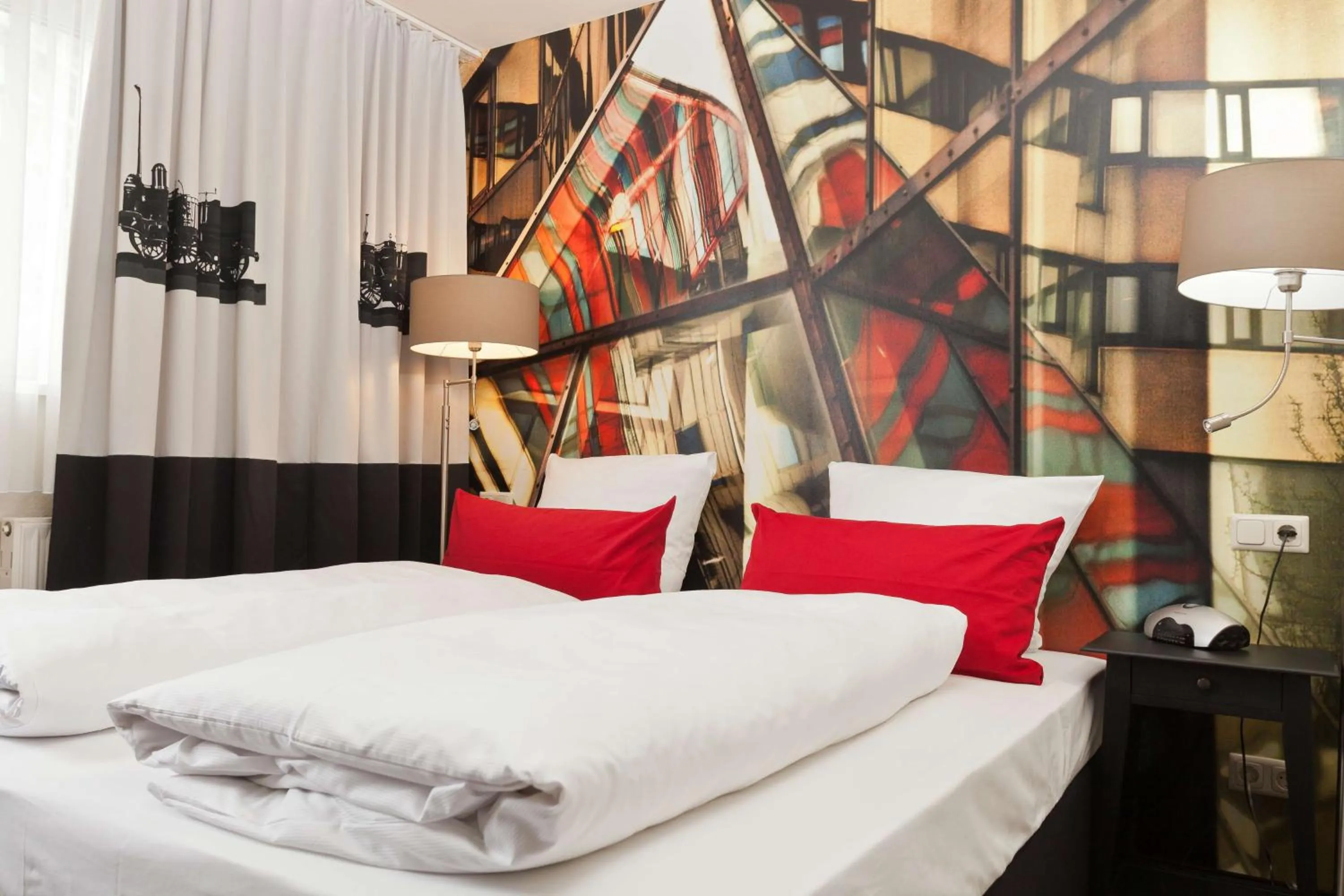 Bedroom, Bed in Best Western Hotel Nürnberg am Hauptbahnhof