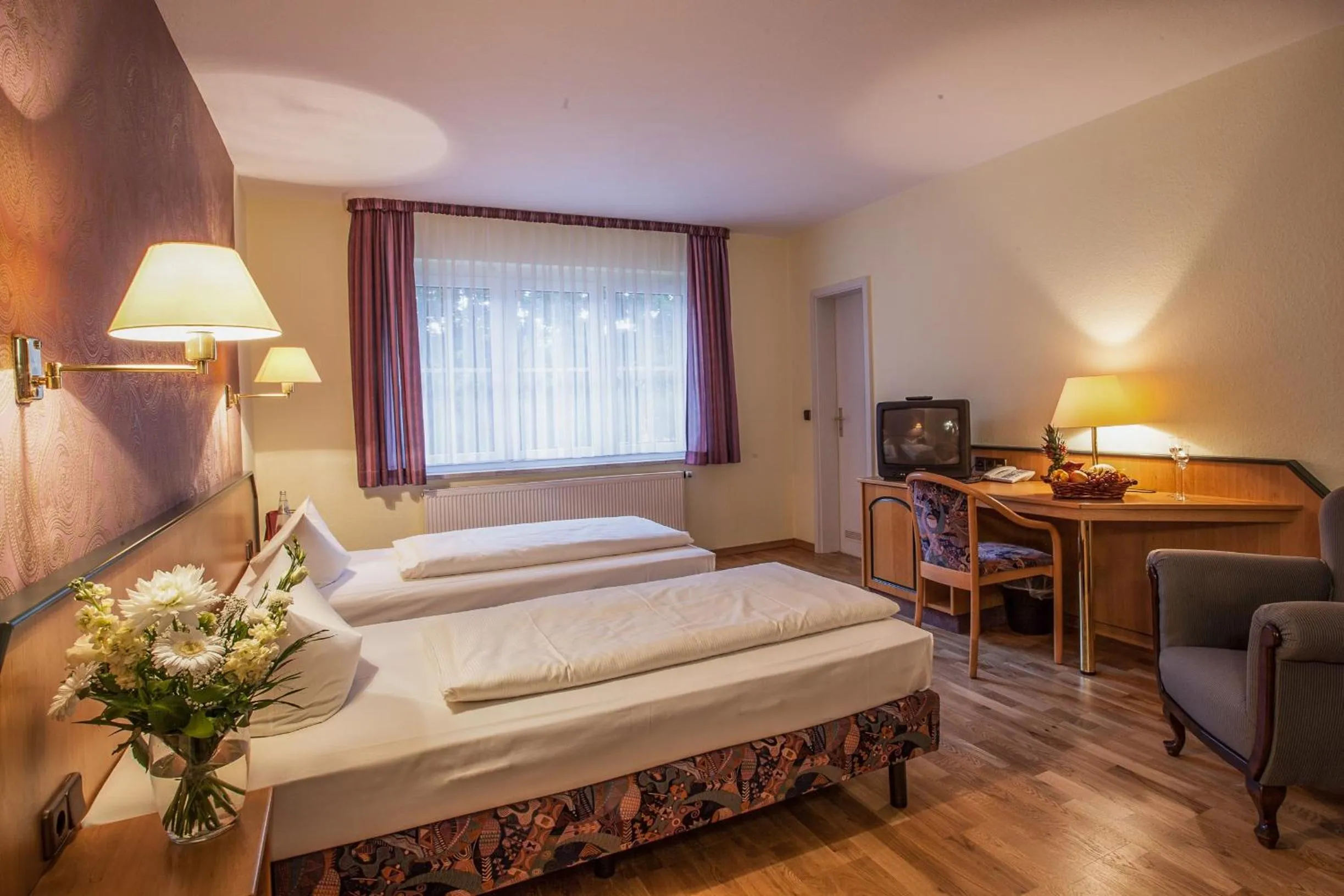 Bed in Waldsee Hotel am Wirchensee