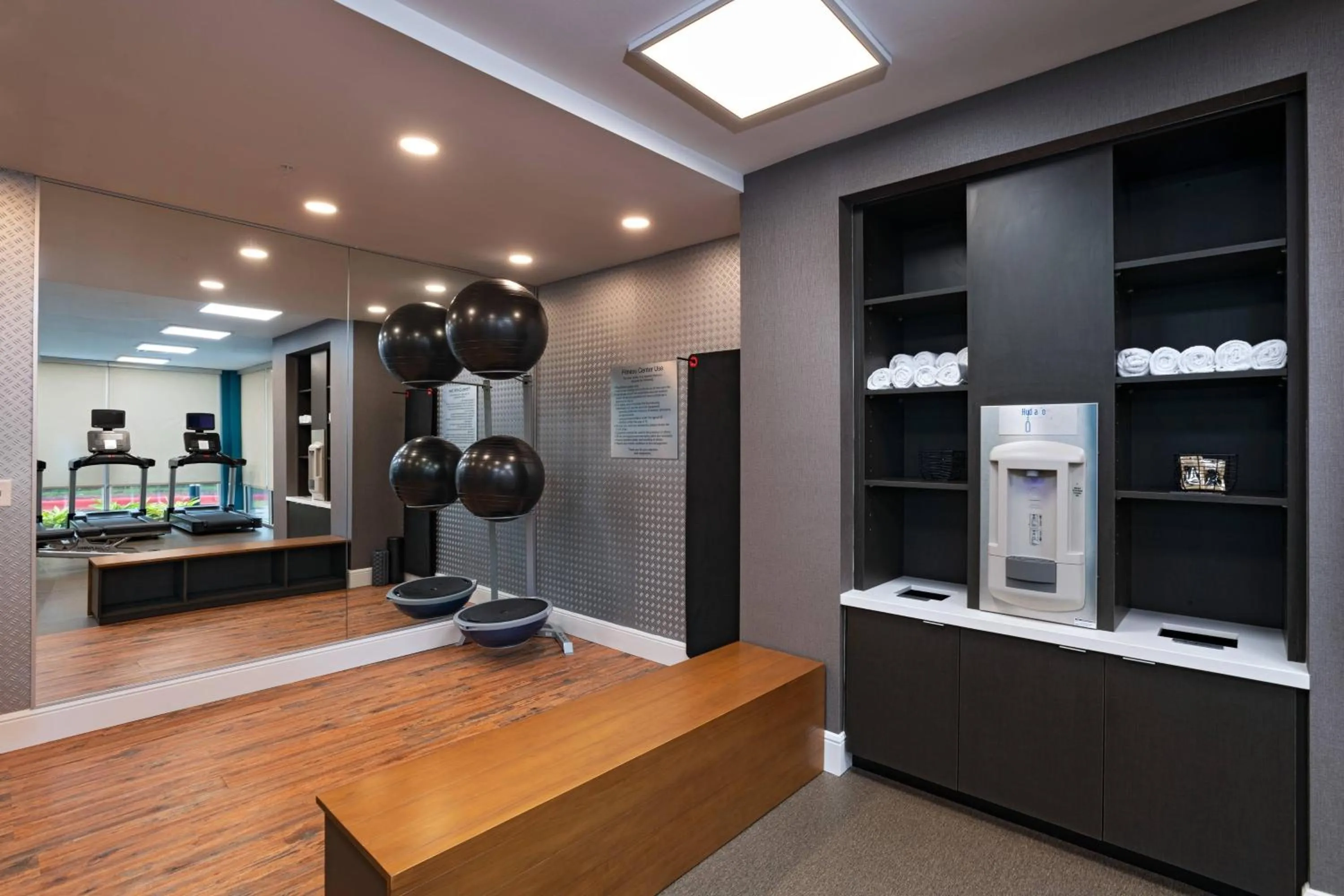 Fitness centre/facilities in Fairfield Inn & Suites Houston Richmond