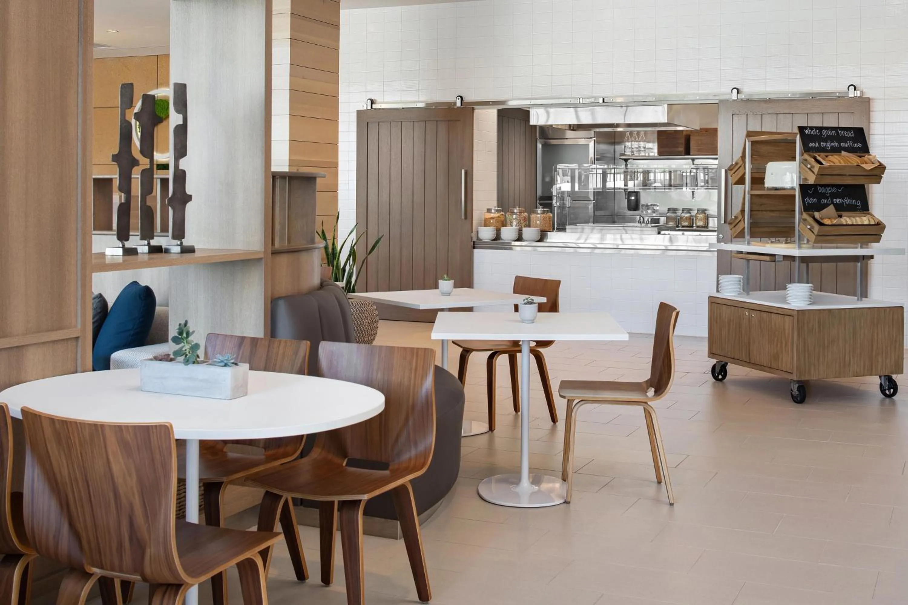 Breakfast in Element Bloomington Mall of America