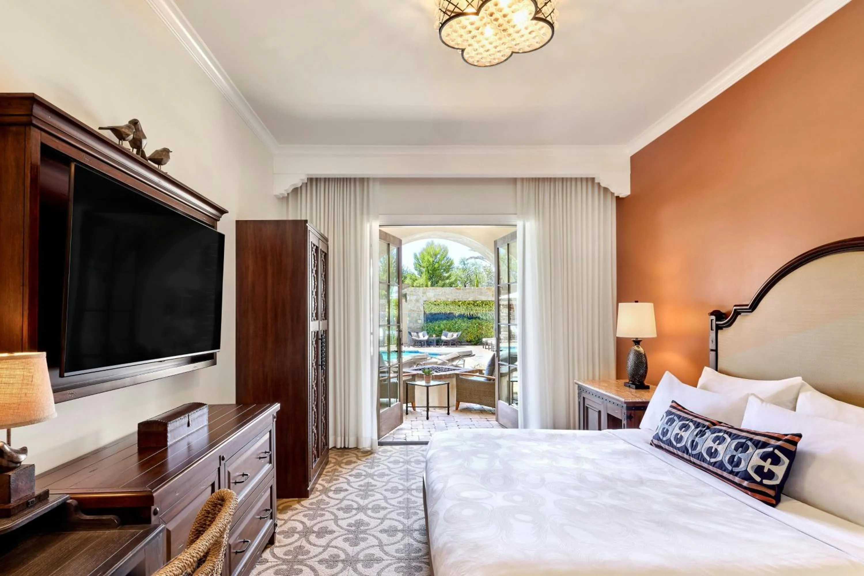 Photo of the whole room, Bed in Inn at the Mission San Juan Capistrano, Autograph Collection