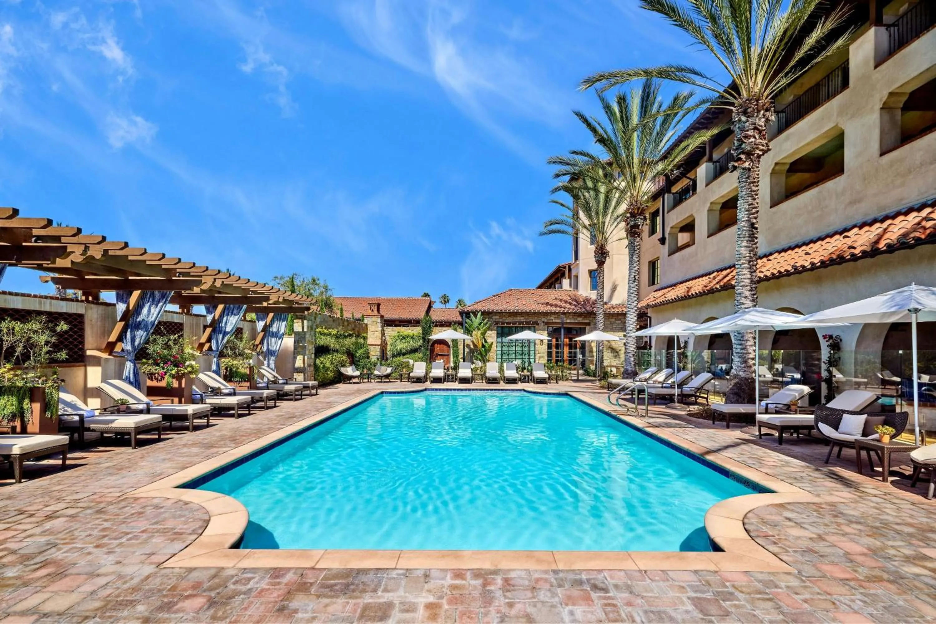 Swimming pool in Inn at the Mission San Juan Capistrano, Autograph Collection