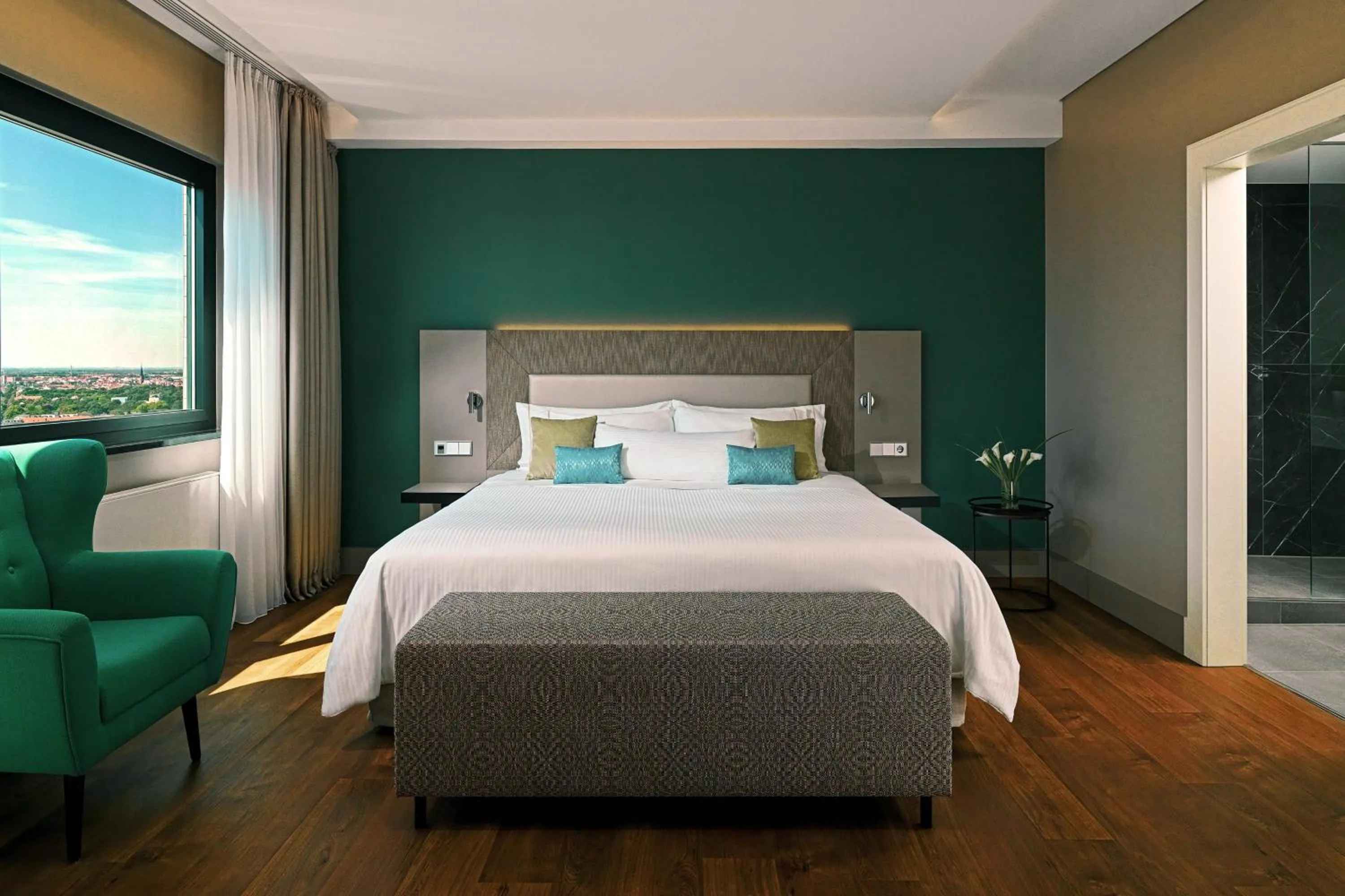 Photo of the whole room, Bed in The Westin Leipzig