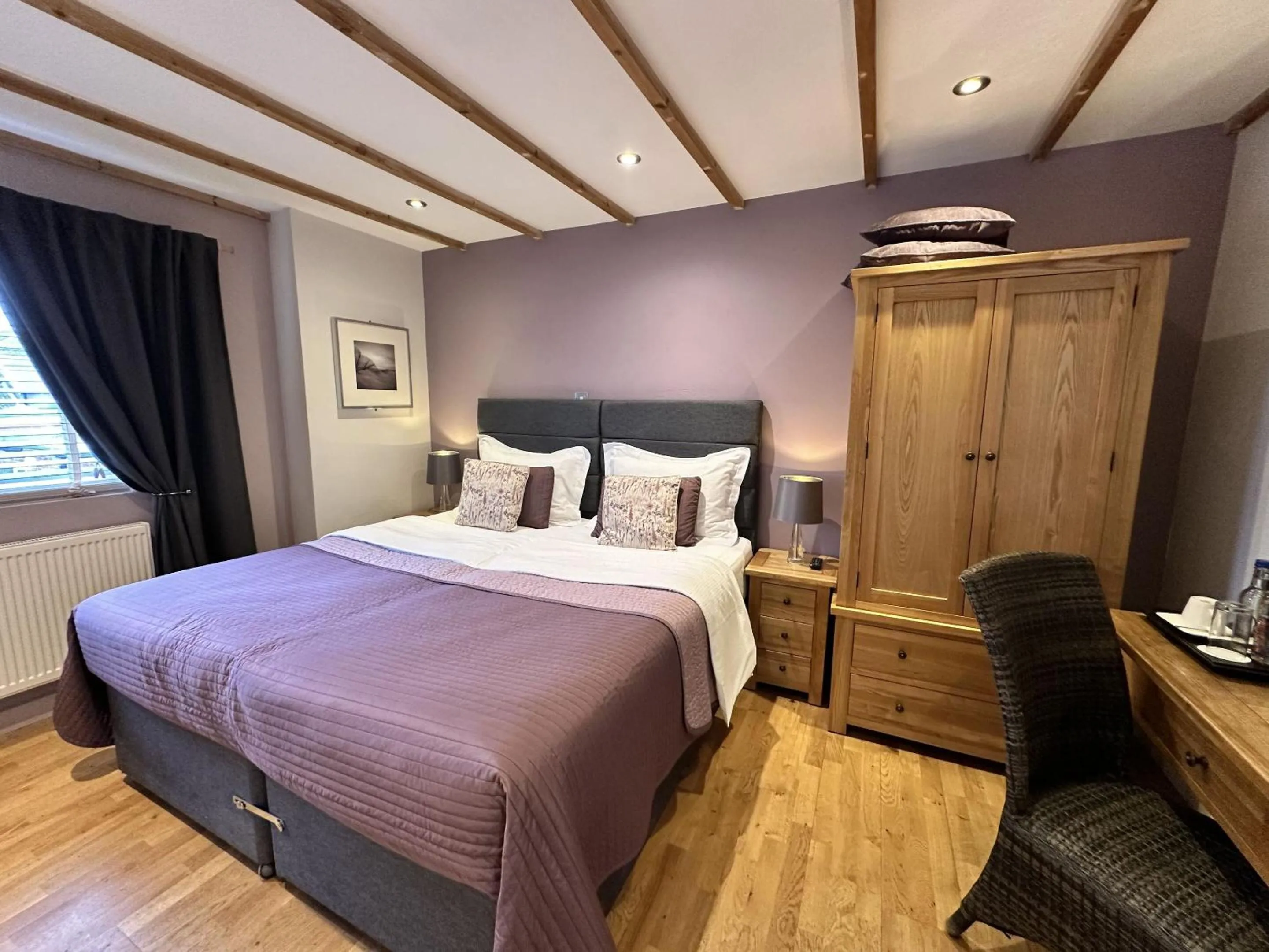 Bedroom, Bed in Bath House Hotel