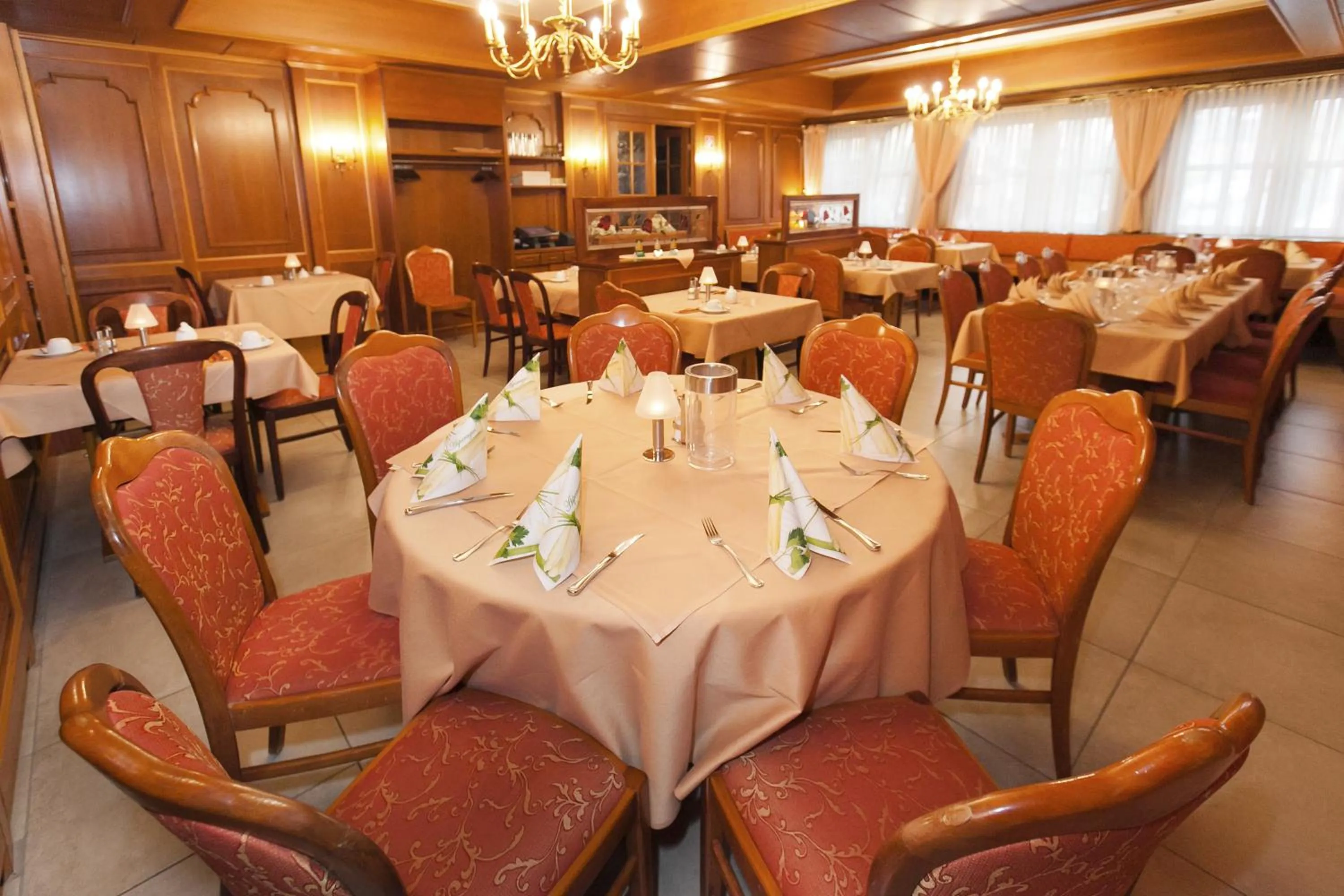 Restaurant/places to eat in Hotel-Restaurant Breitenbacher Hof