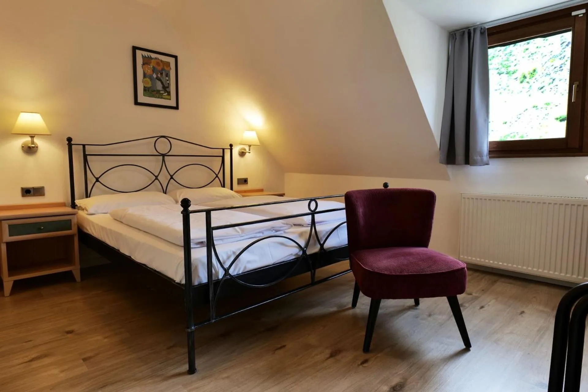 Bedroom, Bed in Hotel Kachelburg