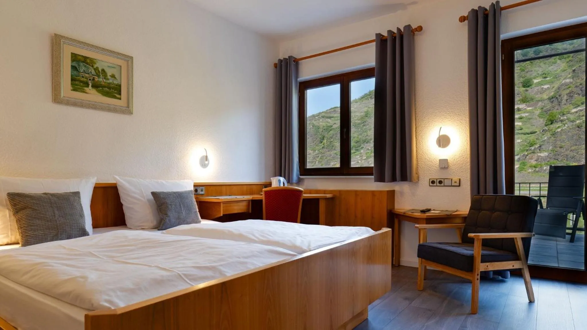 Bedroom, Bed in Hotel Kachelburg