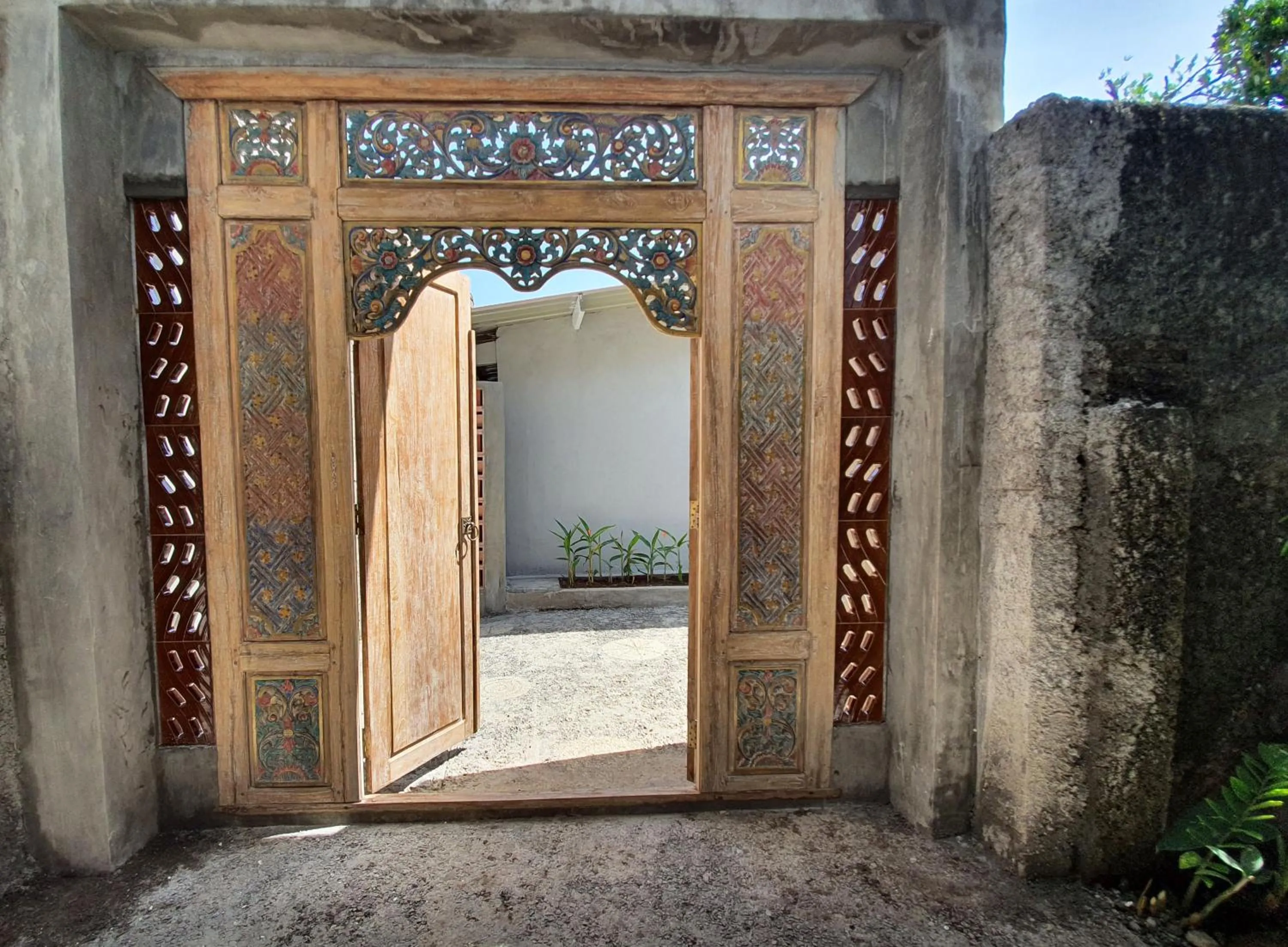Facade/entrance in Sanur Agung Suite