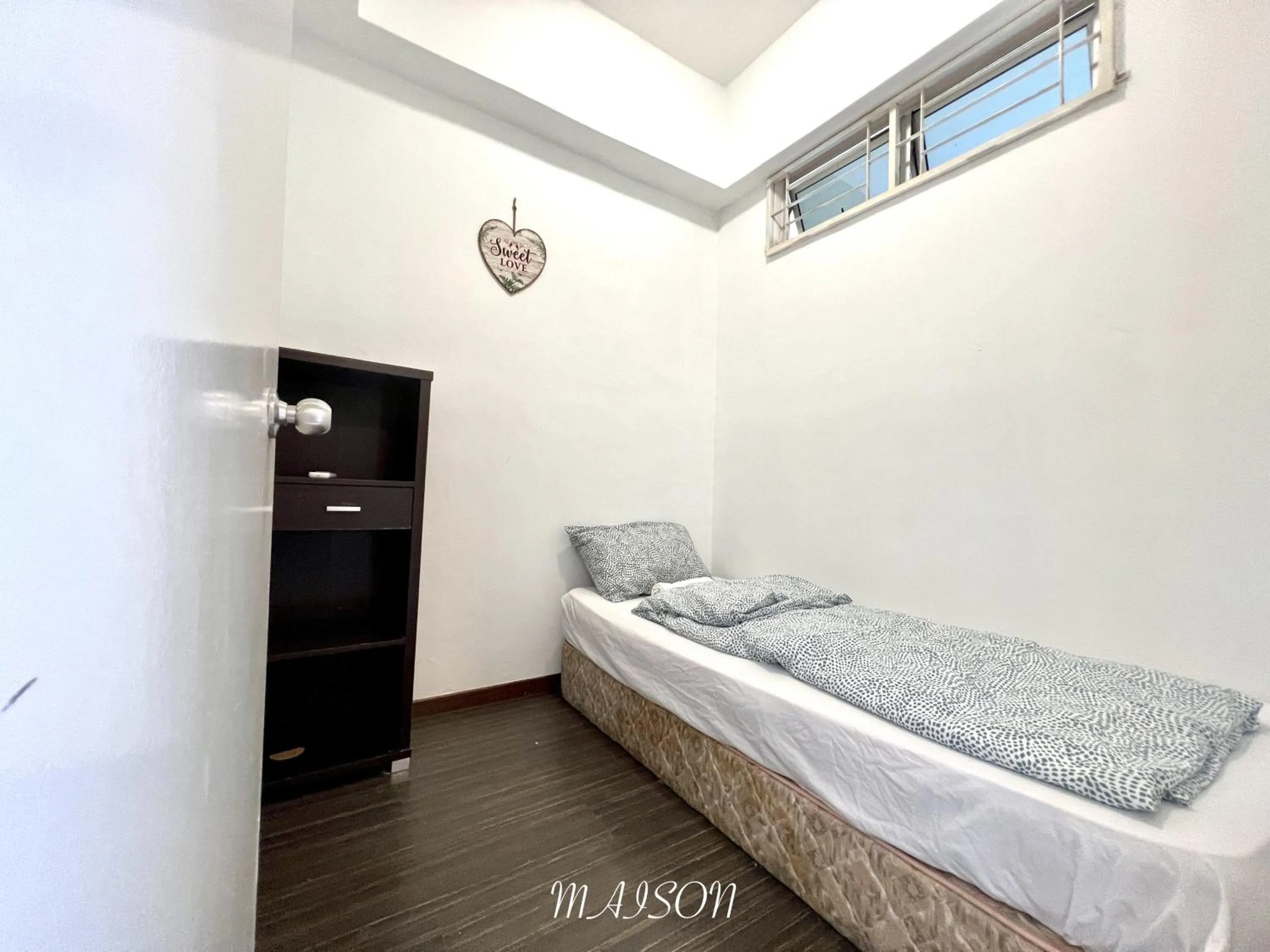 Bedroom, Bed in Maison Seaview Suites Port Dickson