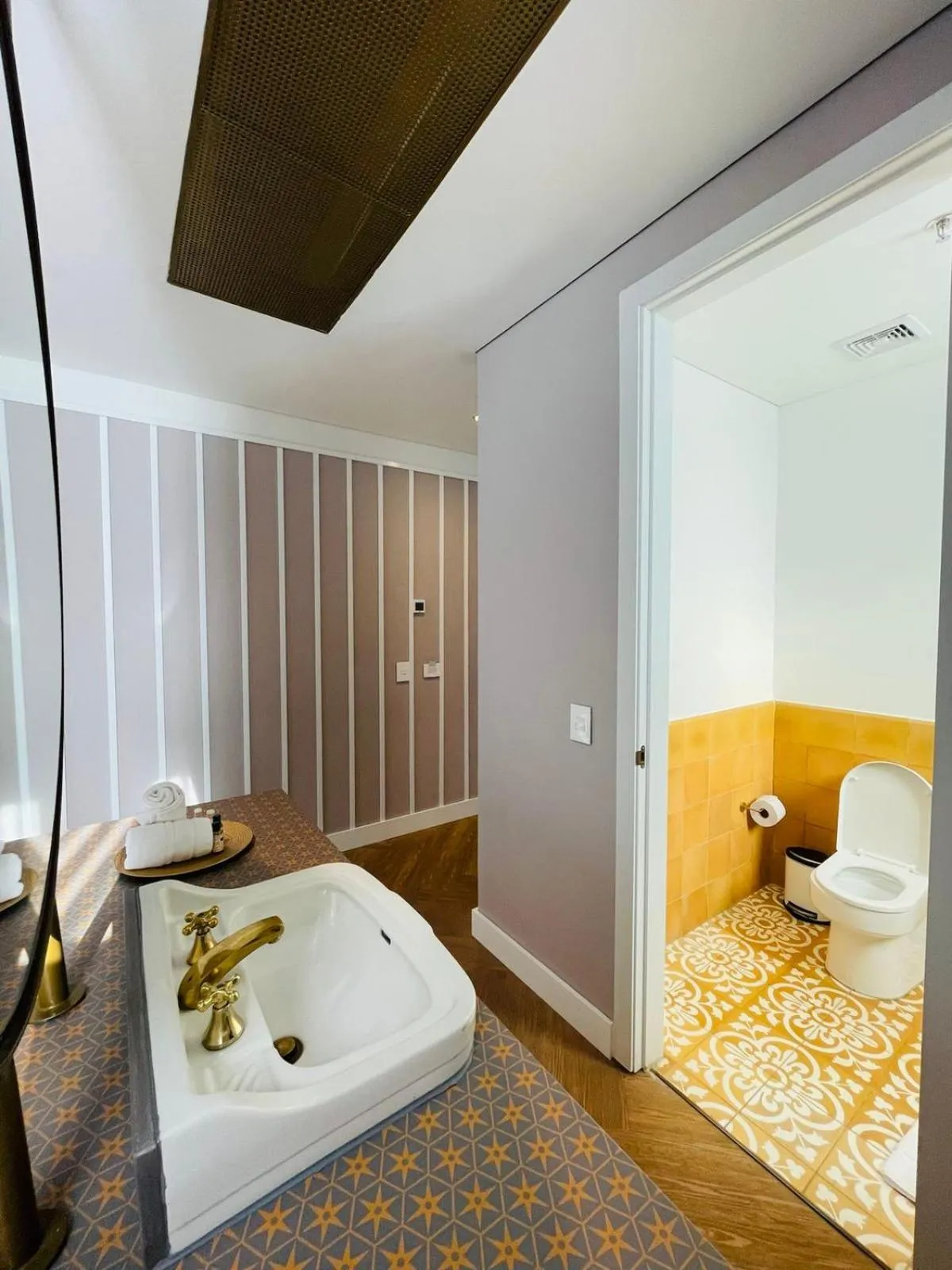 Bathroom, Bed in Faranda Collection Barranquilla, a member of Radisson Individuals