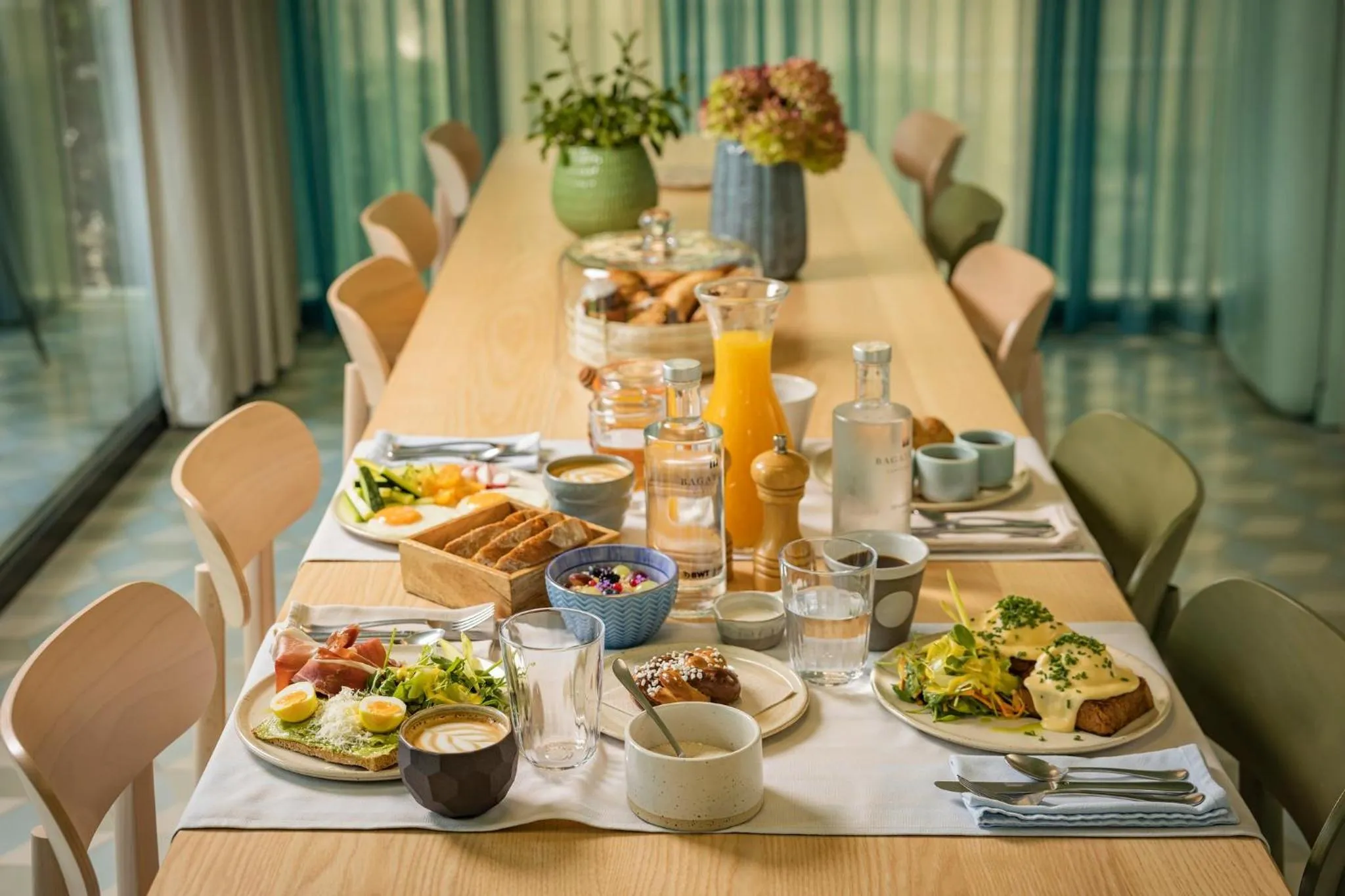 Restaurant/places to eat in Bagatelle Gardenhouse