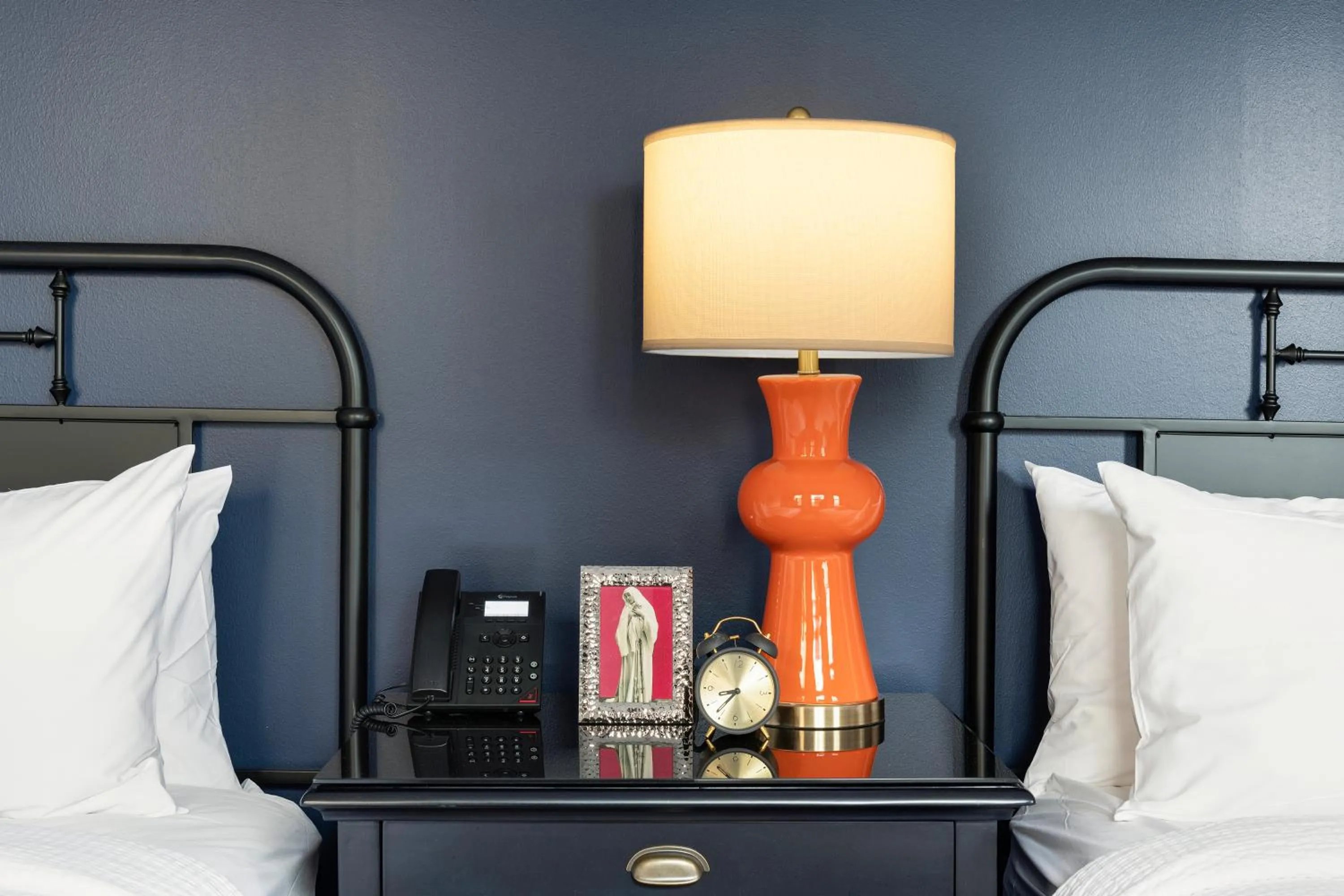 Bed in Celeste of St Paul