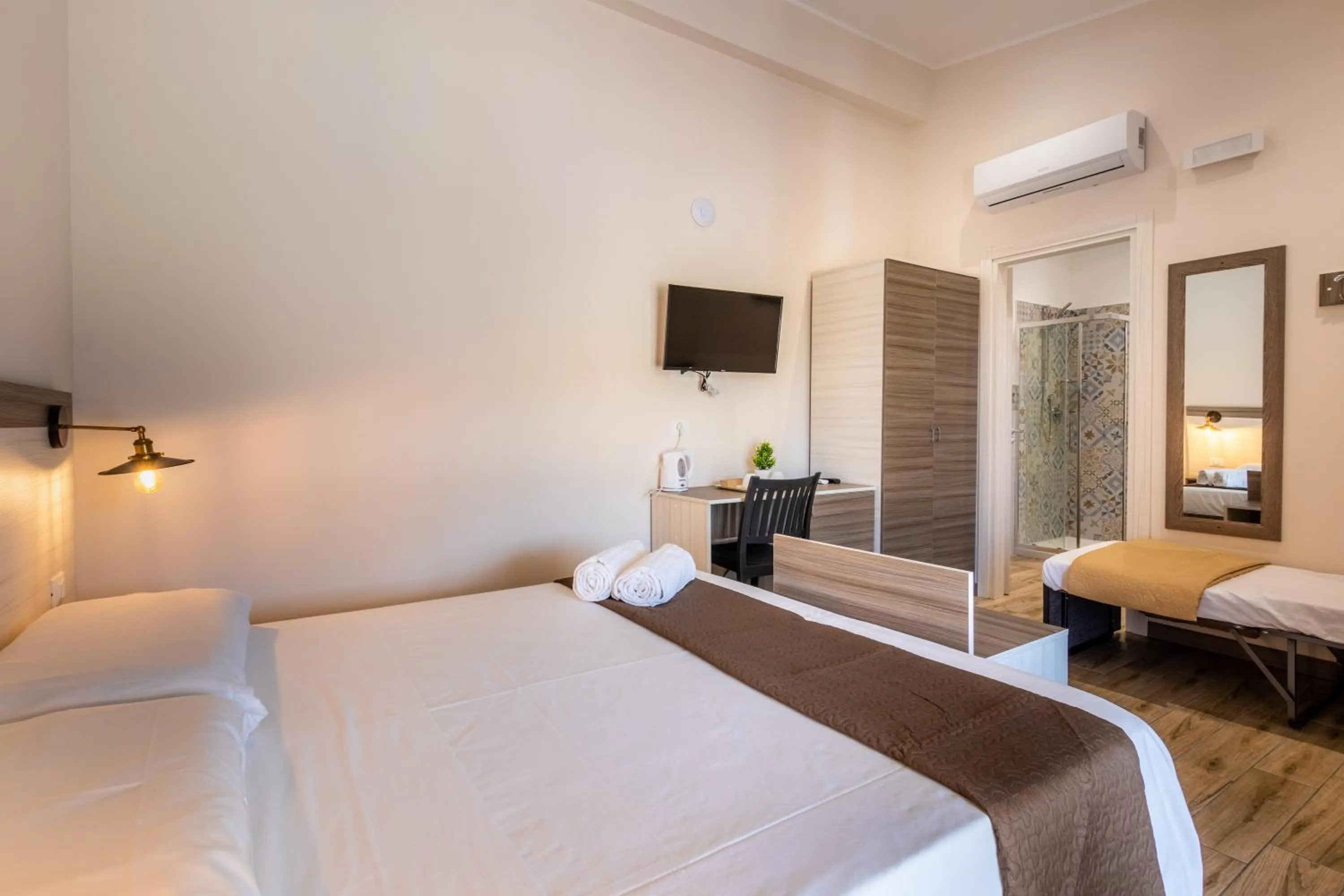 Photo of the whole room, Bed in Tramonto Ibleo Resort