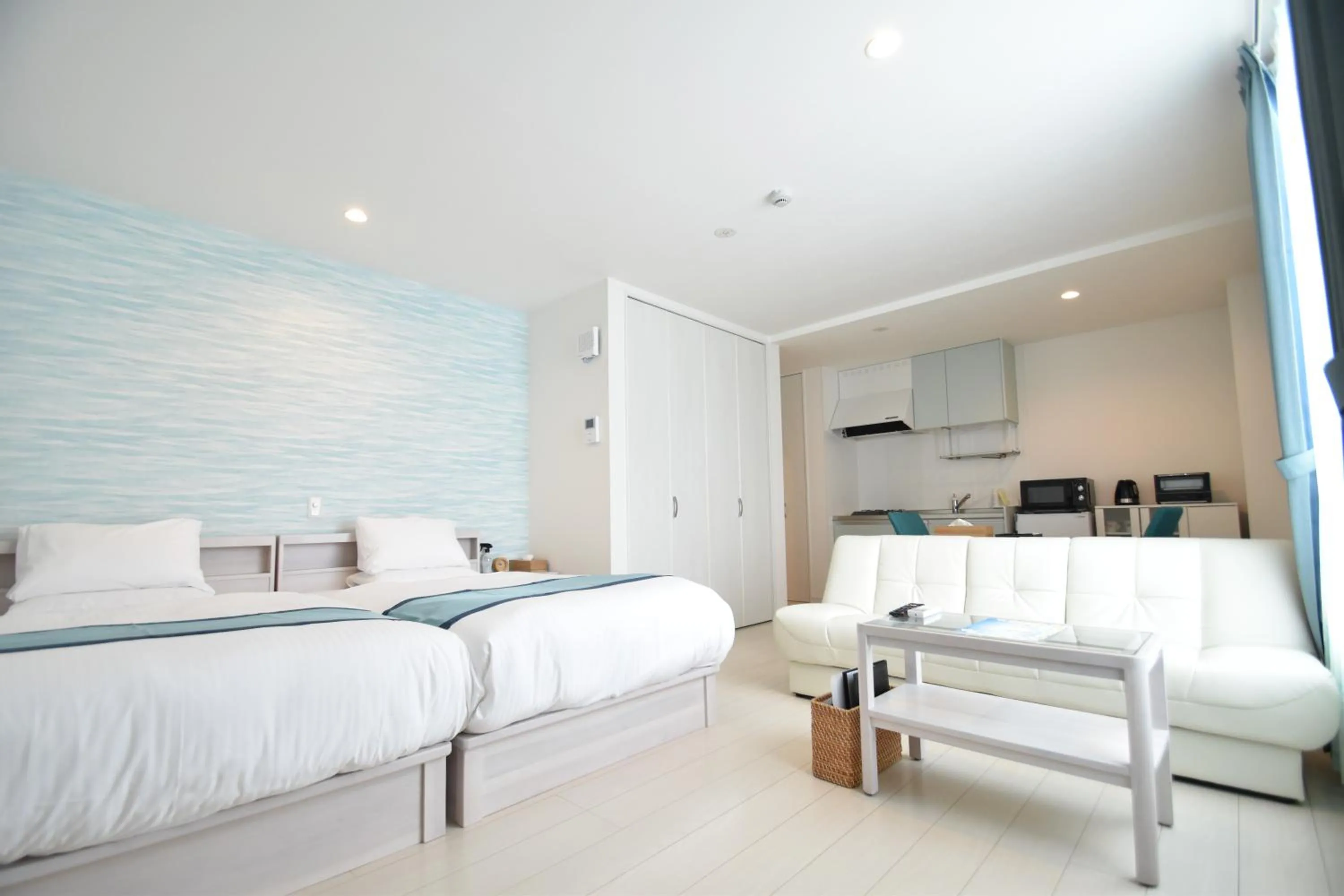 Photo of the whole room, Bed in Ecot Kugai 1