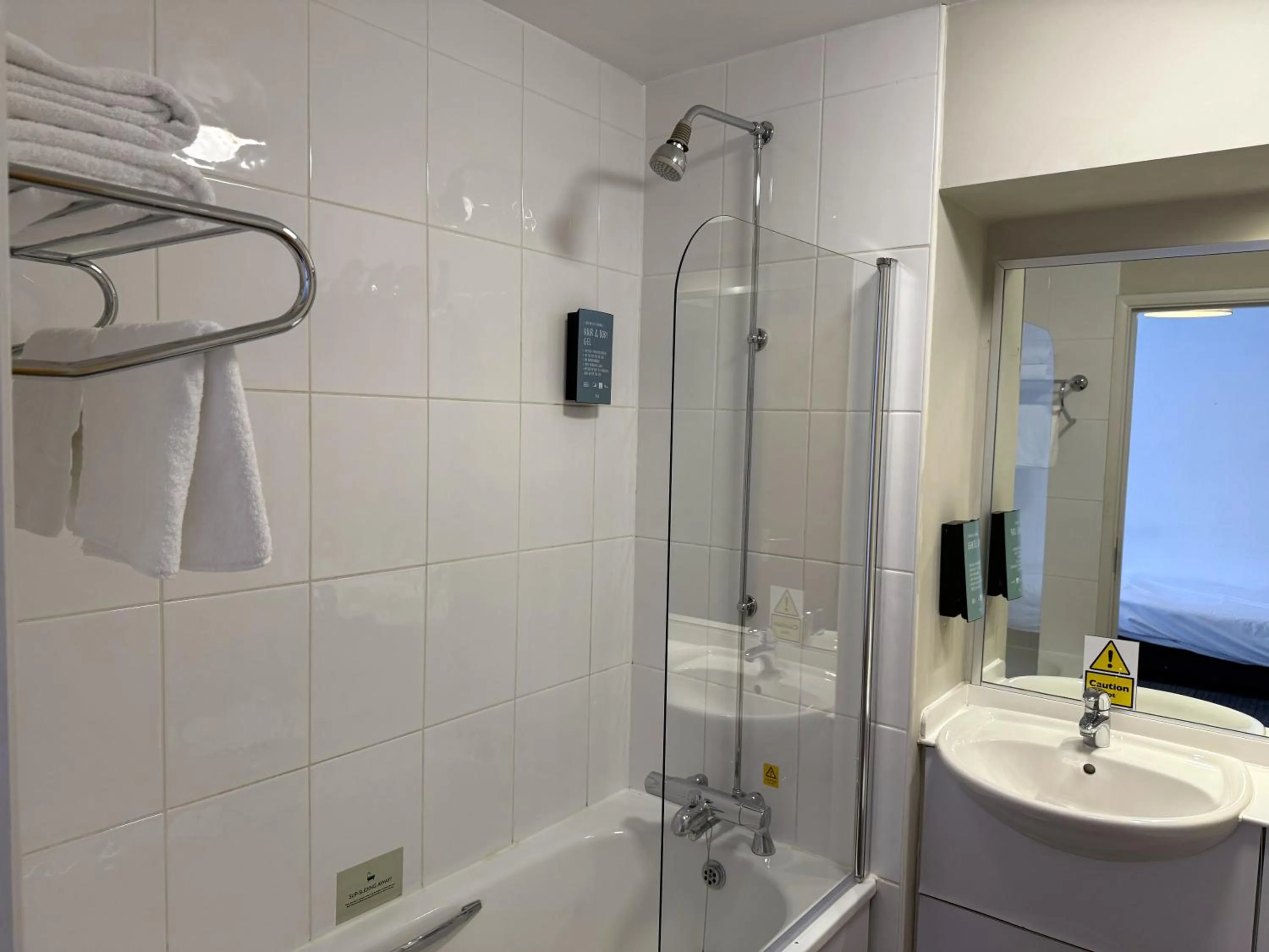 Shower in The Bowman by Greene King Inns