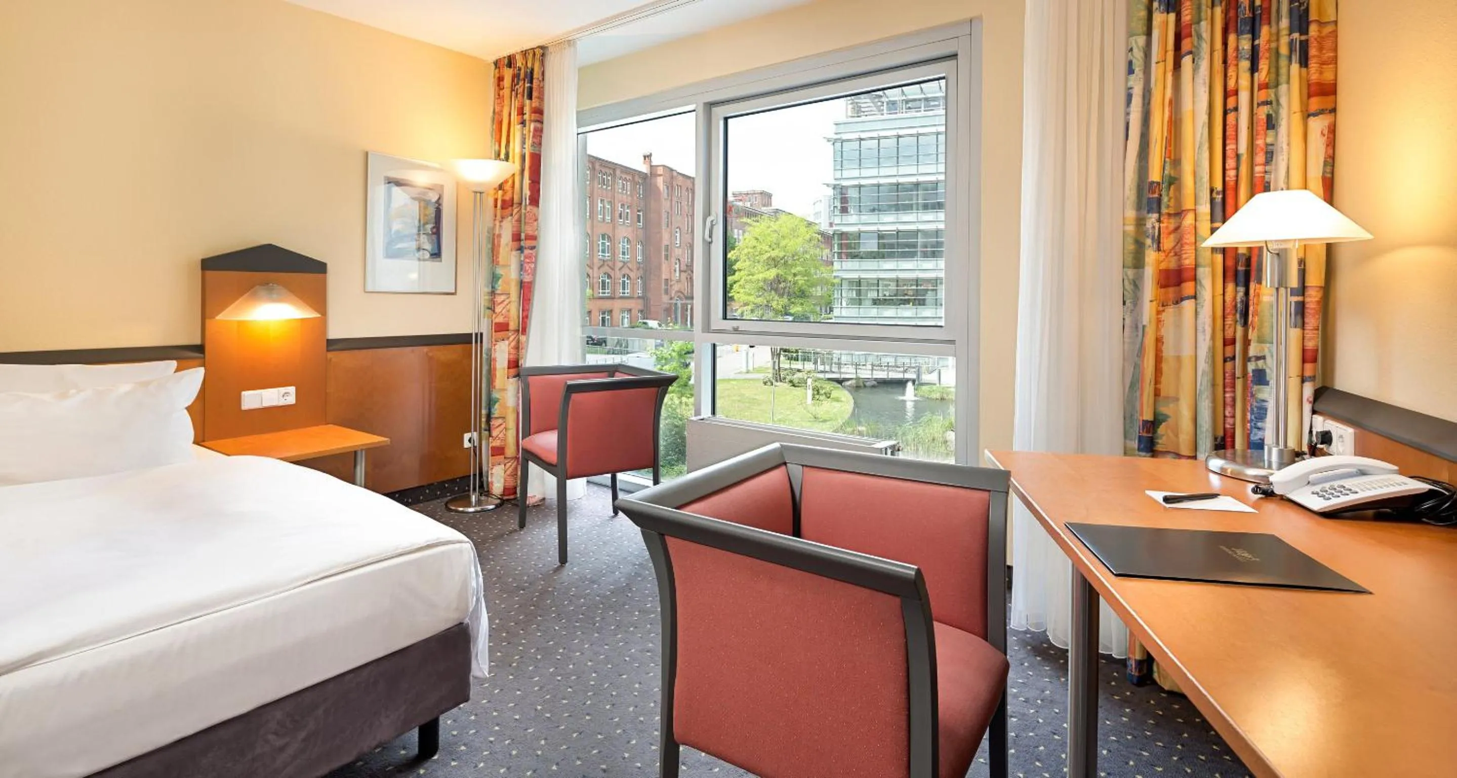 Photo of the whole room, Bed in Victor's Residenz-Hotel Berlin Tegel