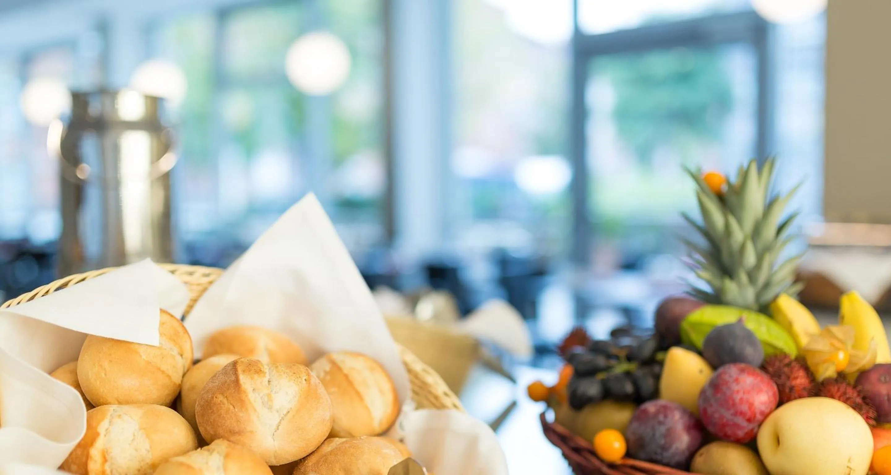 Breakfast in Victor's Residenz-Hotel Berlin Tegel