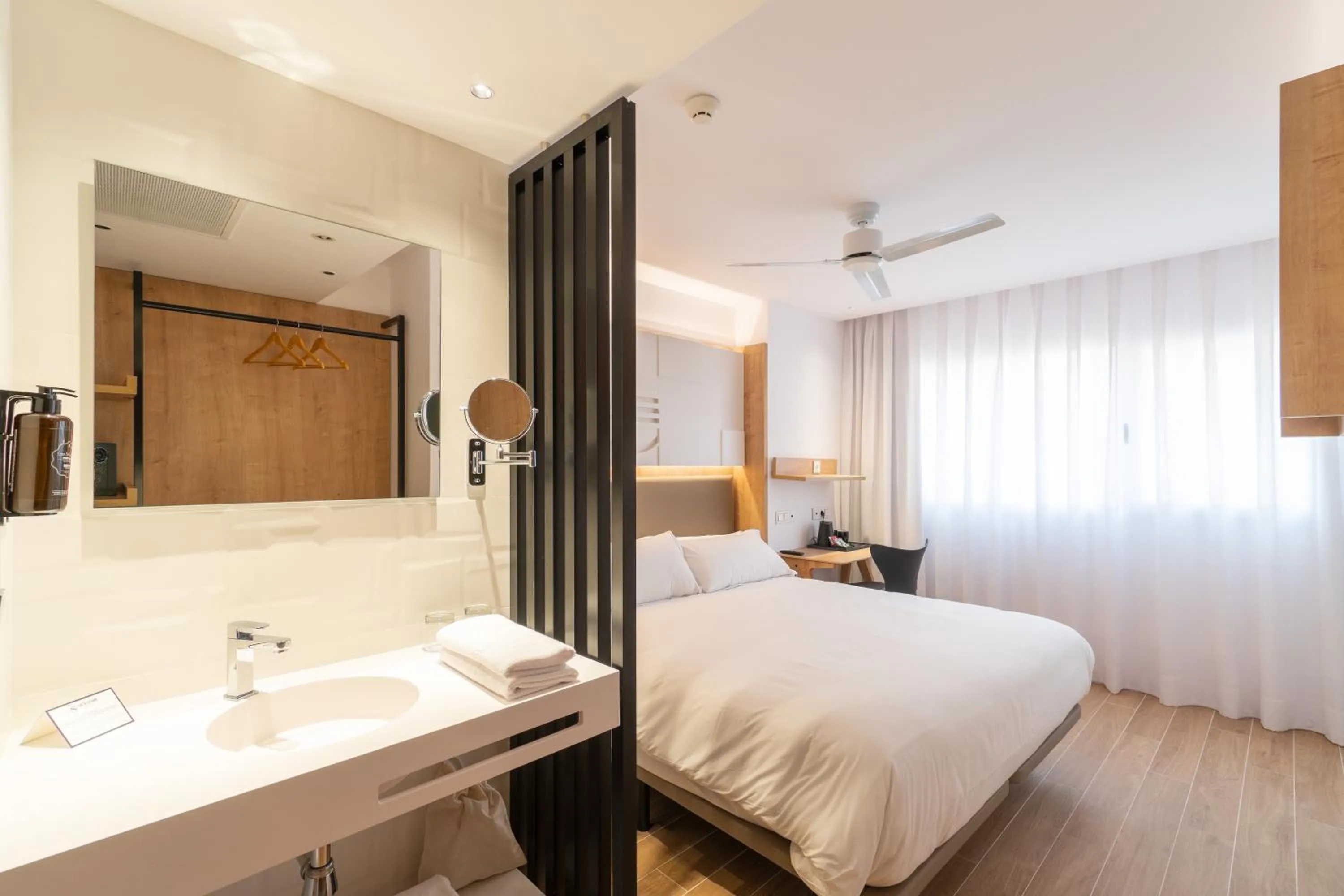 Bed in Senator Cala Millor