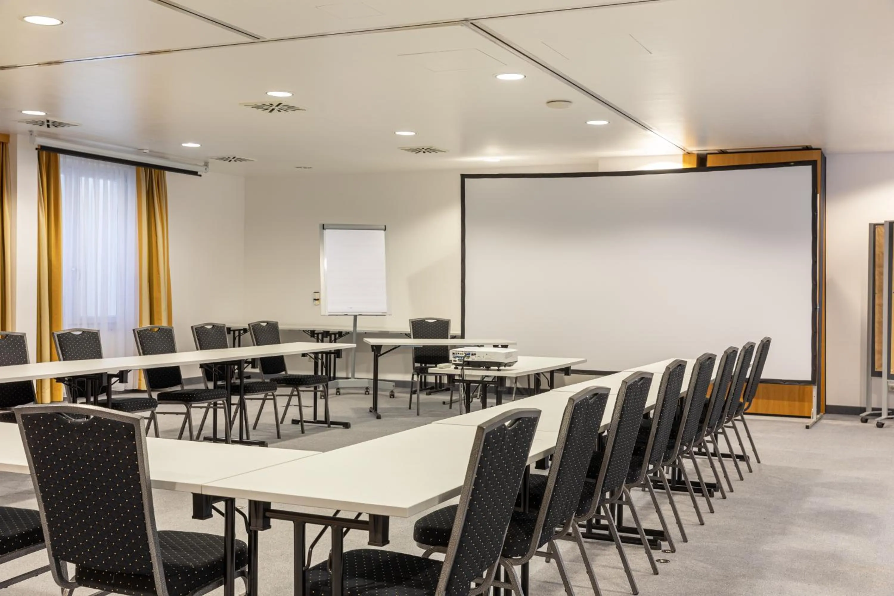 Business facilities in Quality Hotel & Suites Muenchen Messe