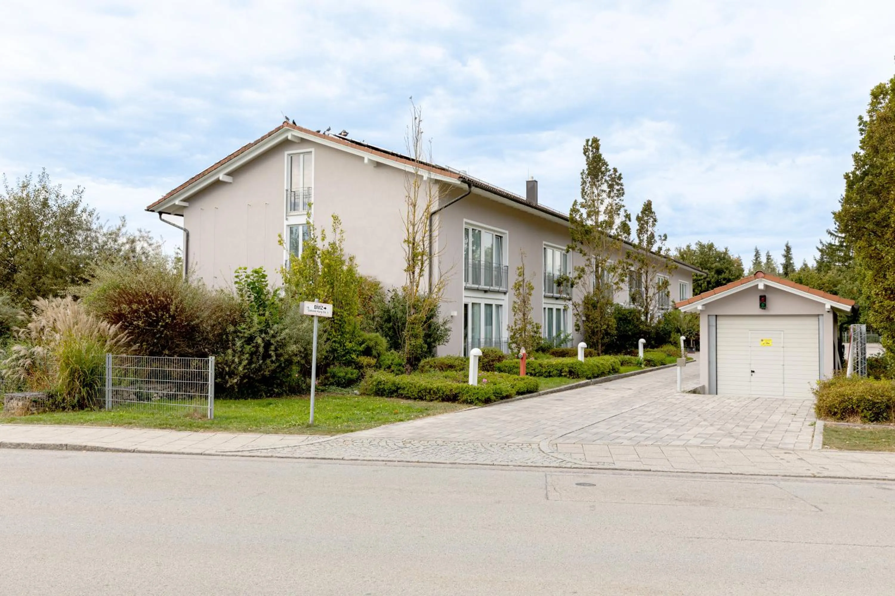 Property building in Quality Hotel & Suites Muenchen Messe