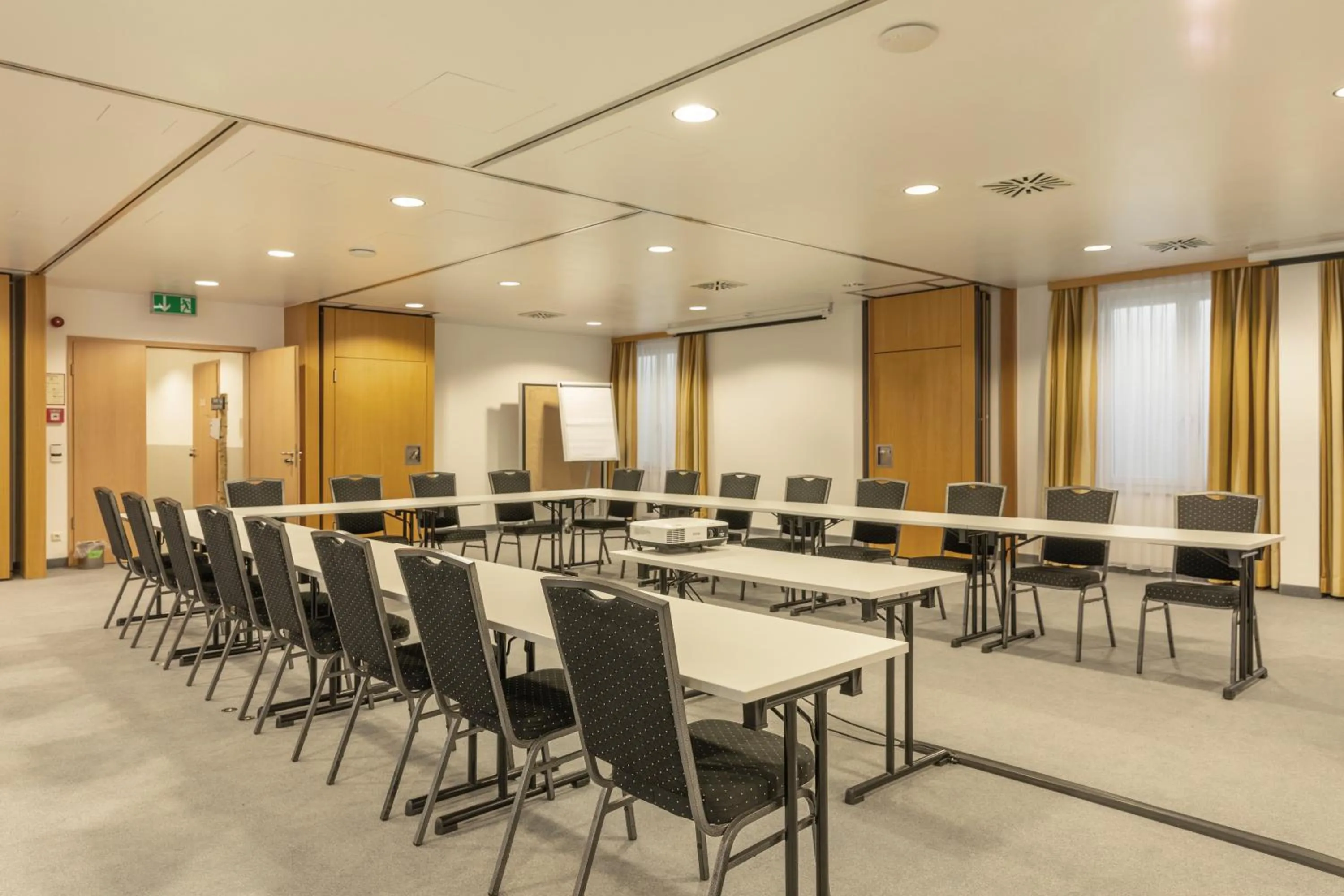 Business facilities in Quality Hotel & Suites Muenchen Messe