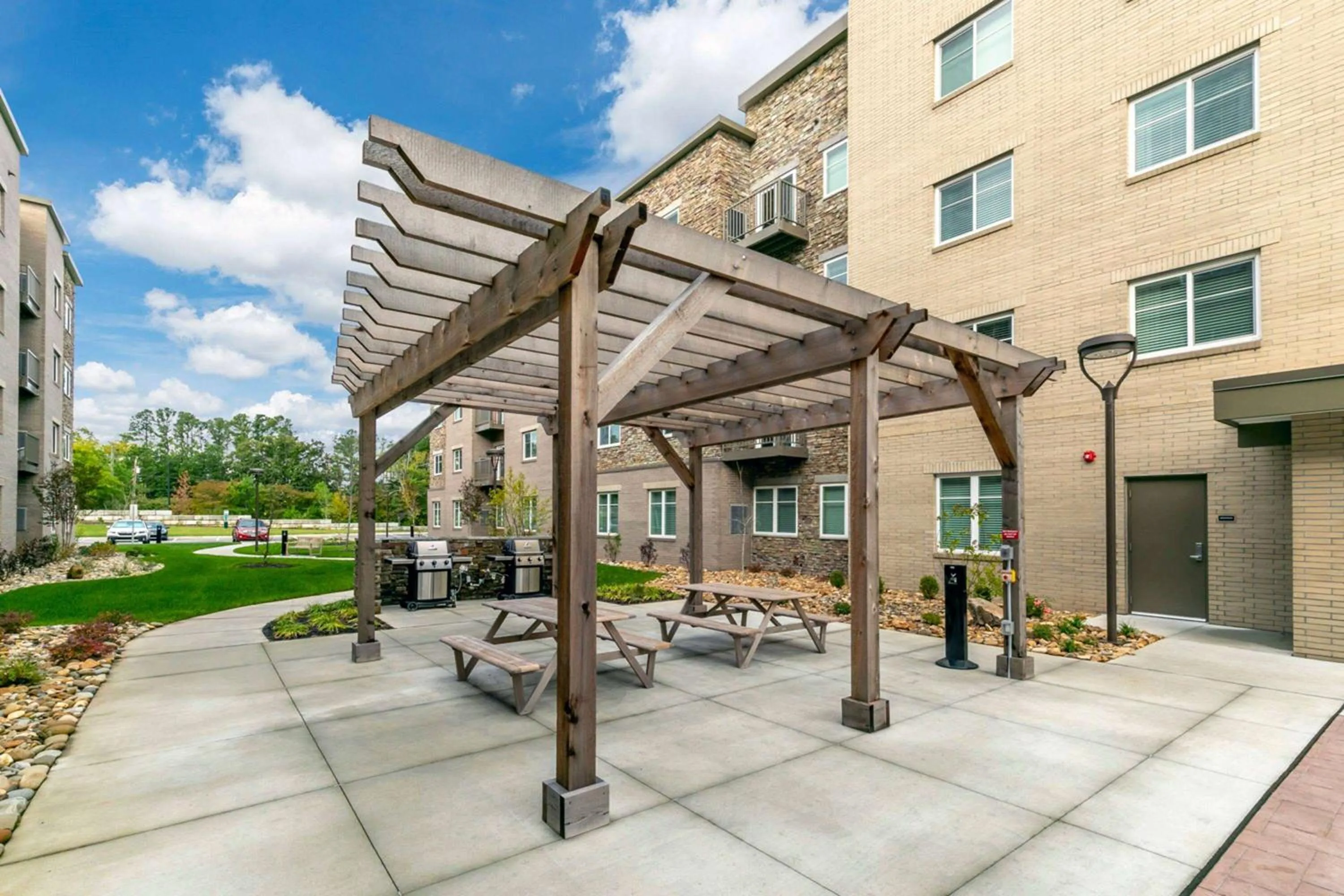 Inner courtyard view in WaterWalk Extended Stay Raleigh Durham Research Triangle