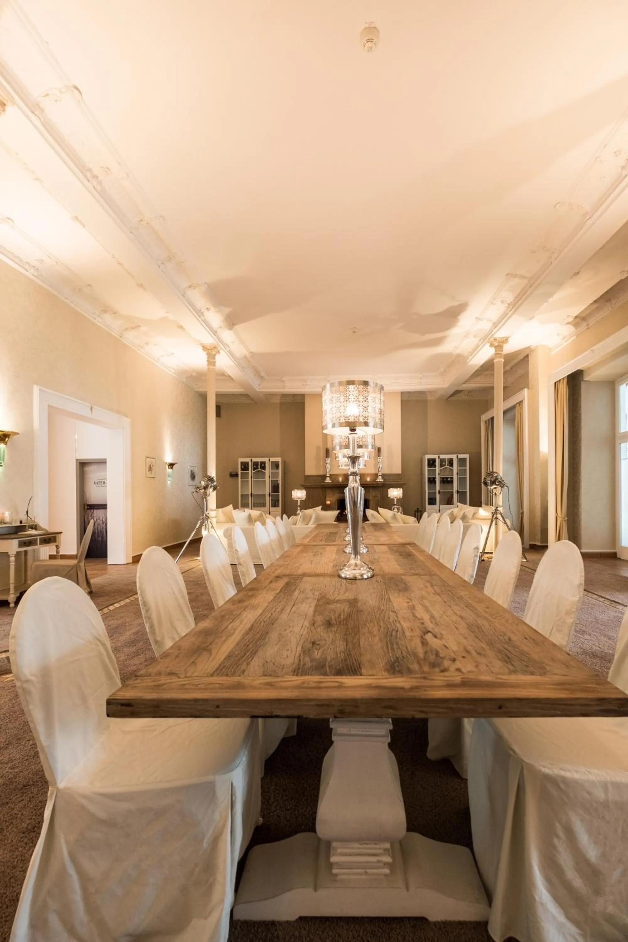 Lobby or reception in Das 53°Hotel