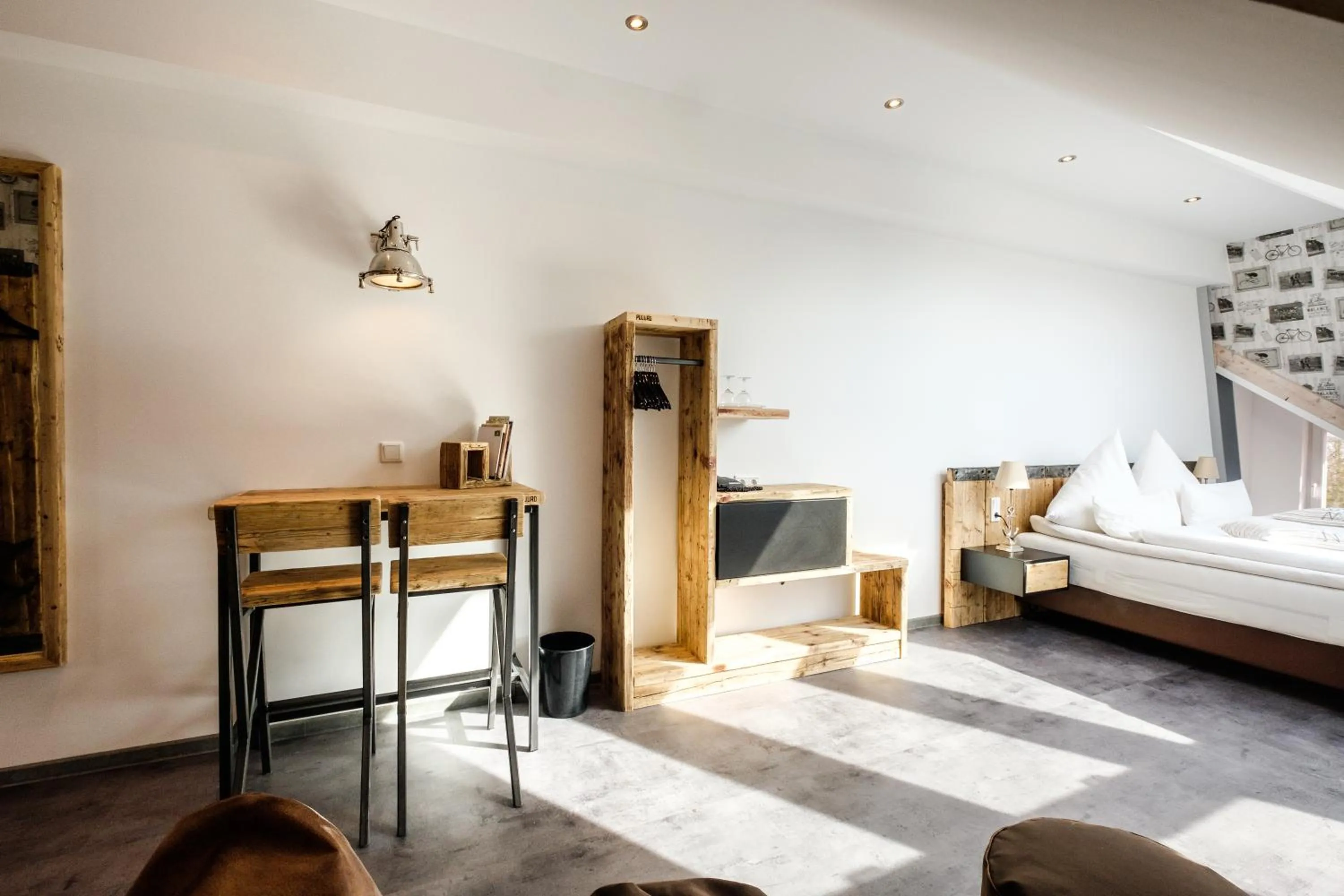 Photo of the whole room, Bed in Das 53°Hotel