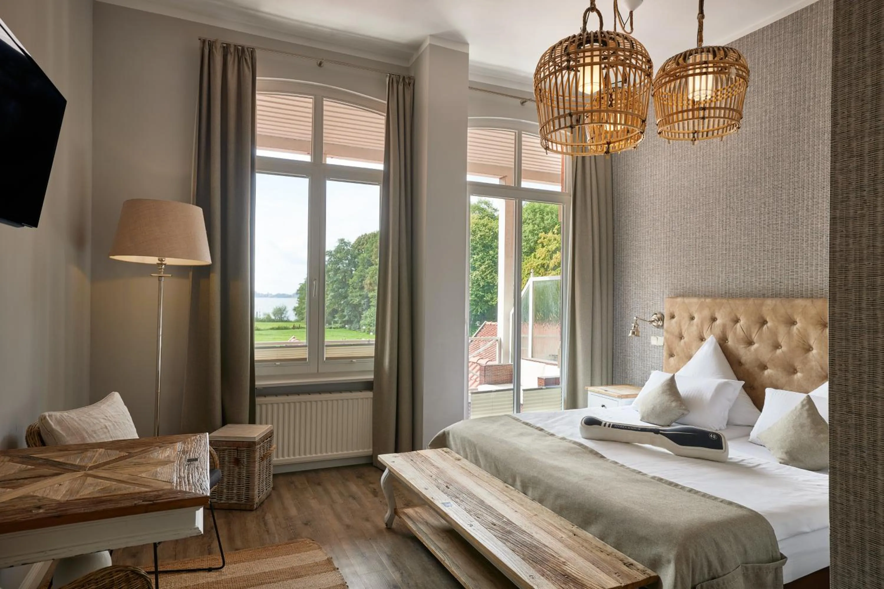 Bed in Das 53°Hotel