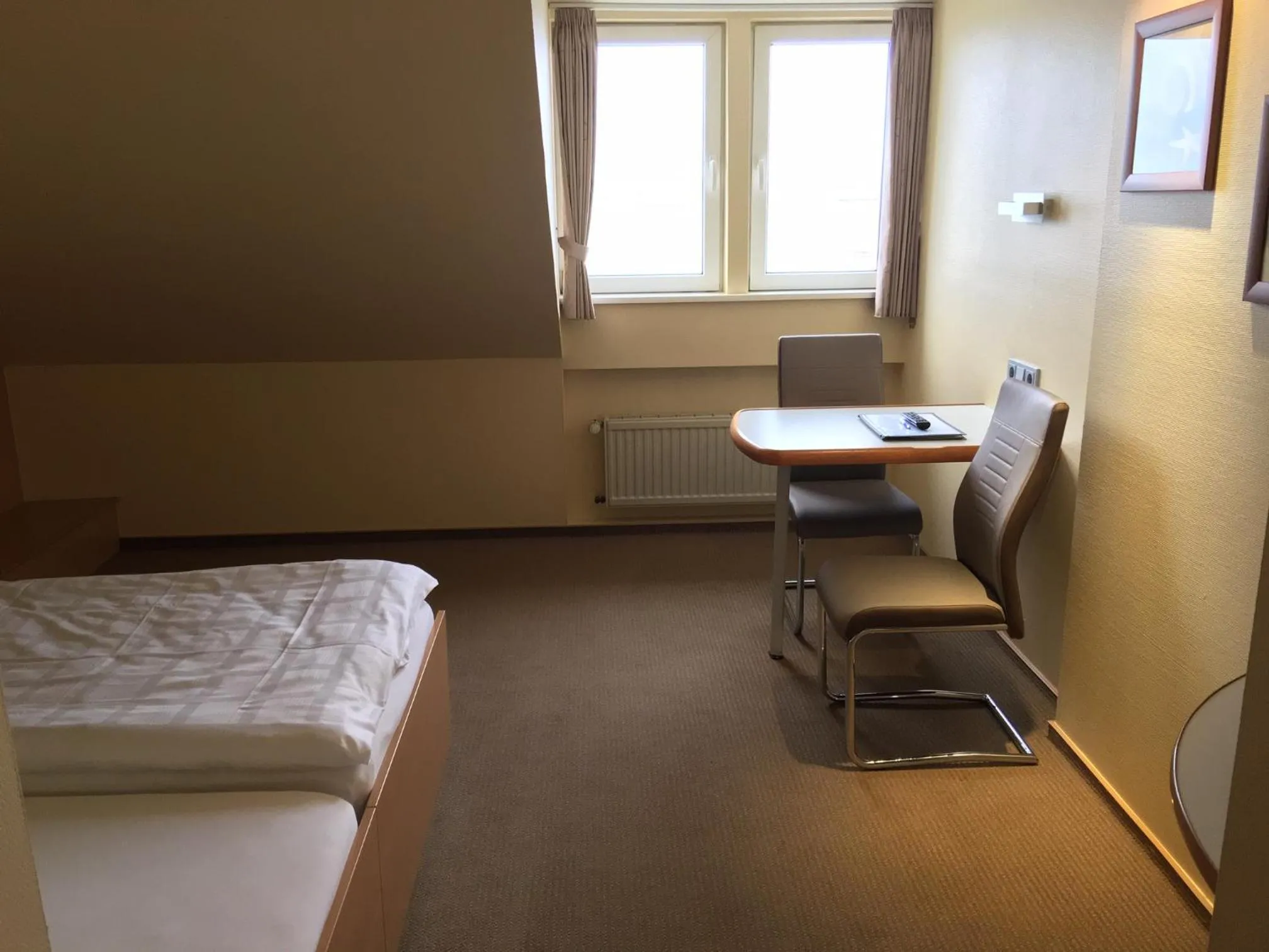 Bed in Hotel Kieler Förde