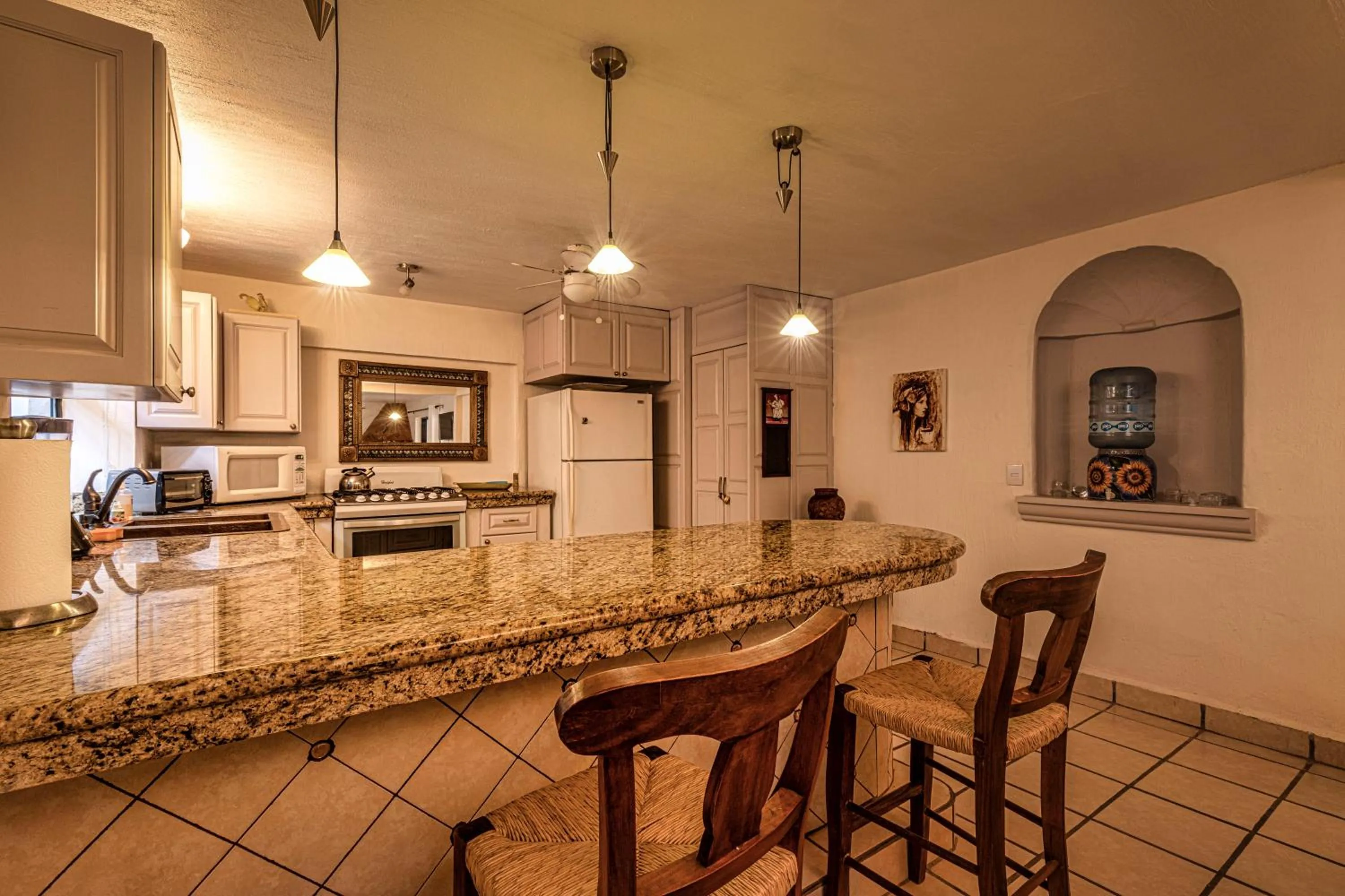Kitchen or kitchenette in Casa del Sol Inn