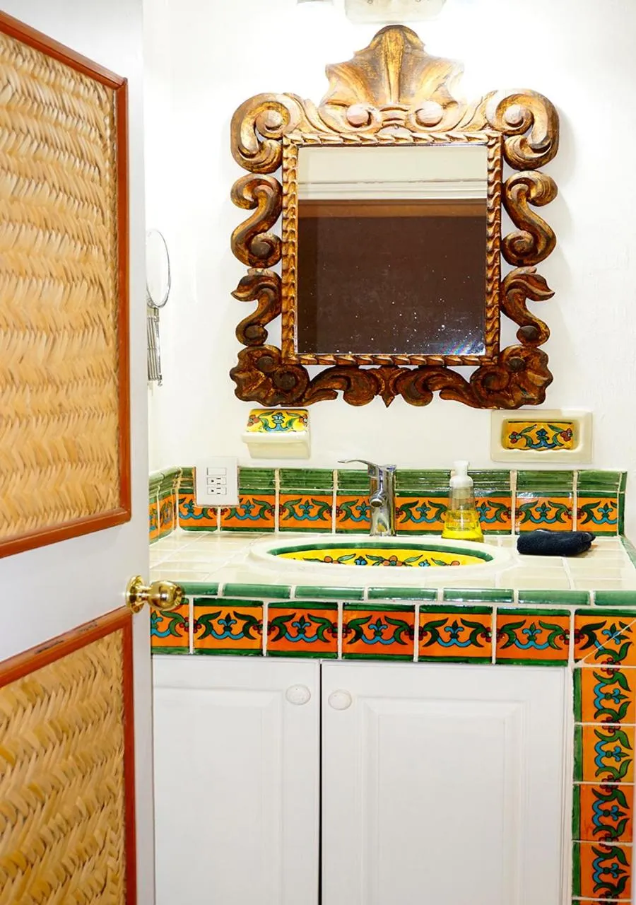 Bathroom in Casa del Sol Inn