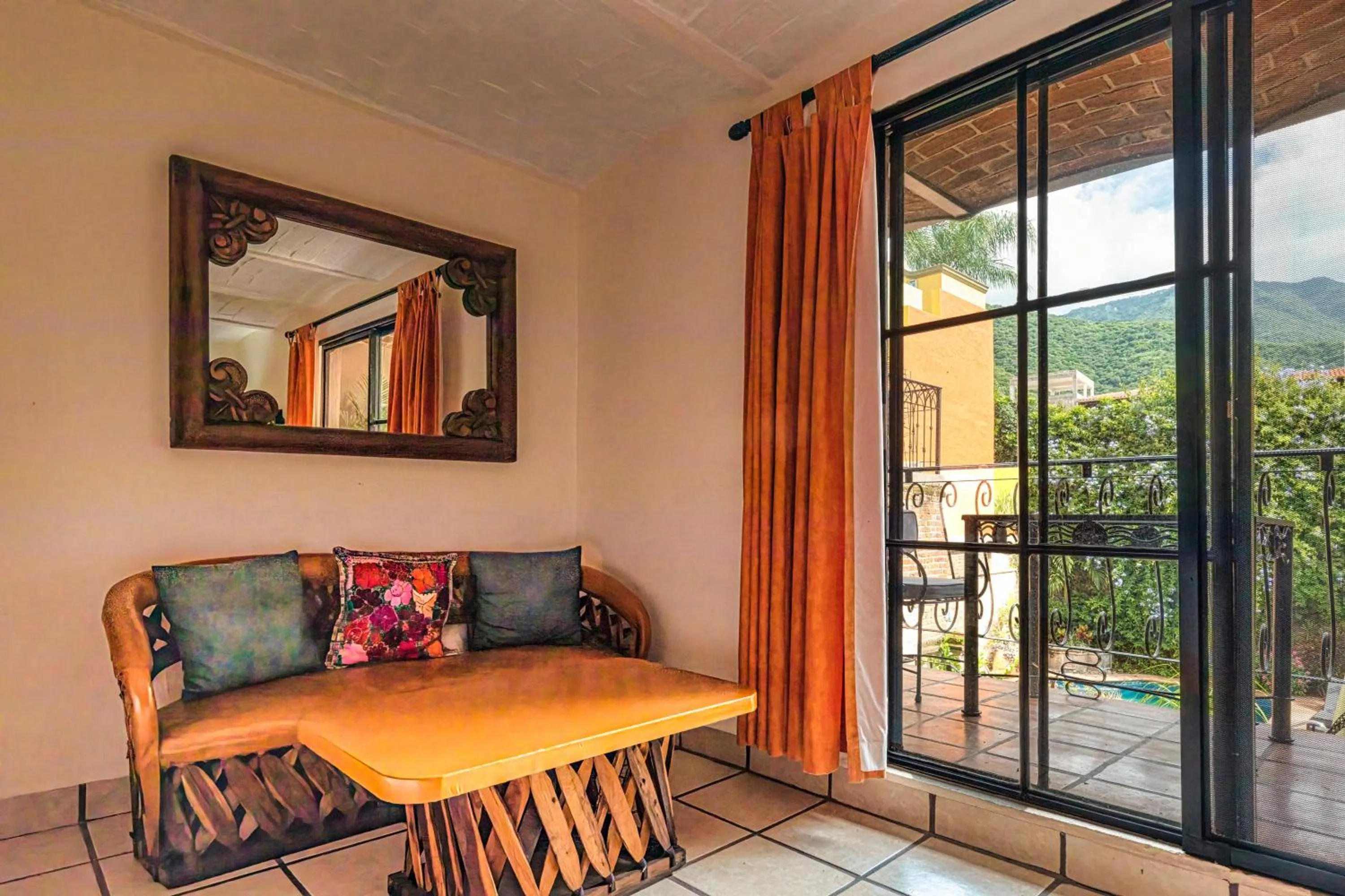 Bedroom in Casa del Sol Inn