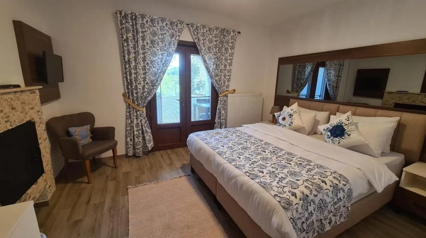 Double Room with Garden View in Polonezköy Country Club & Accommodation in the Wildlife Park!
