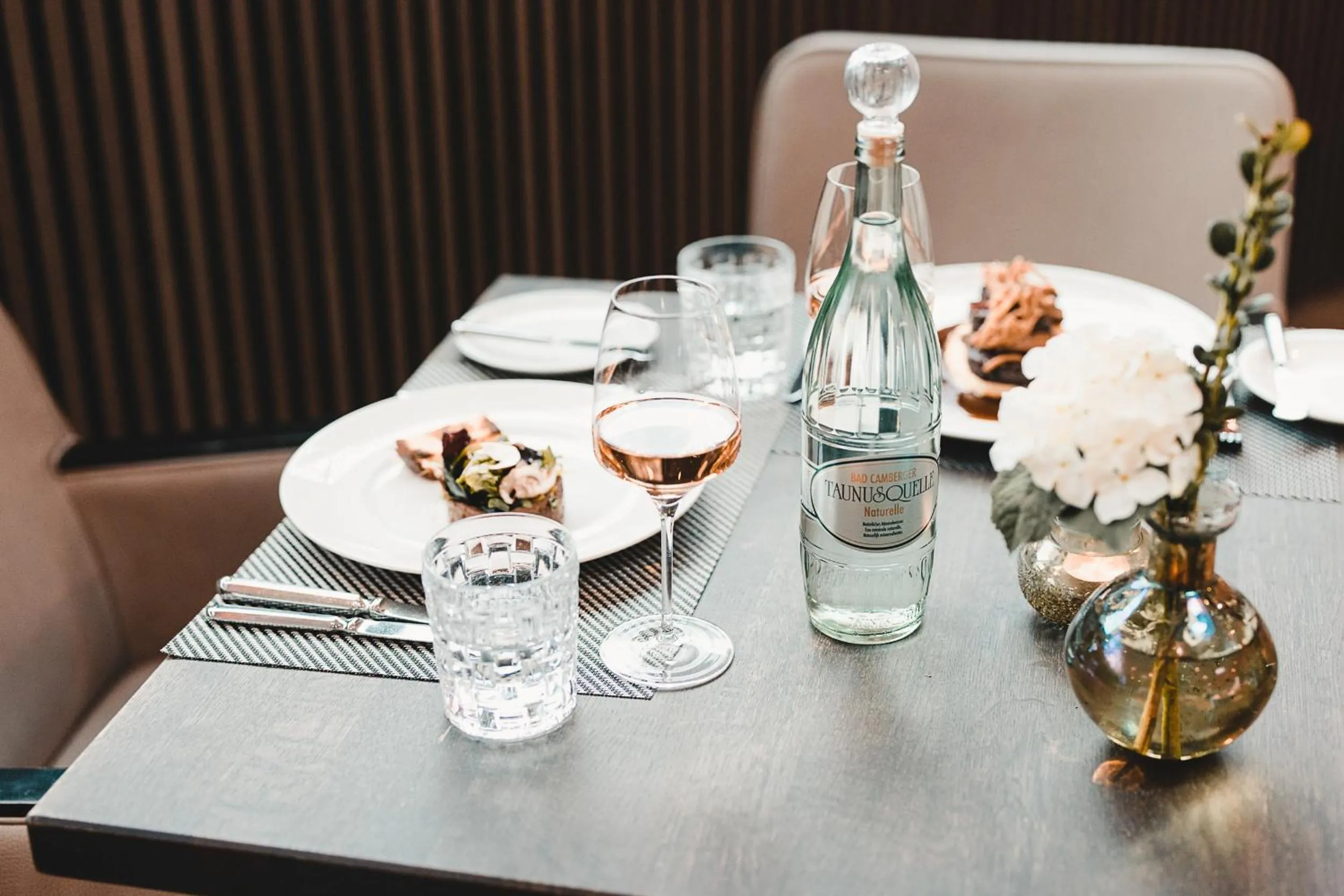 Restaurant/places to eat in Clostermanns Hof