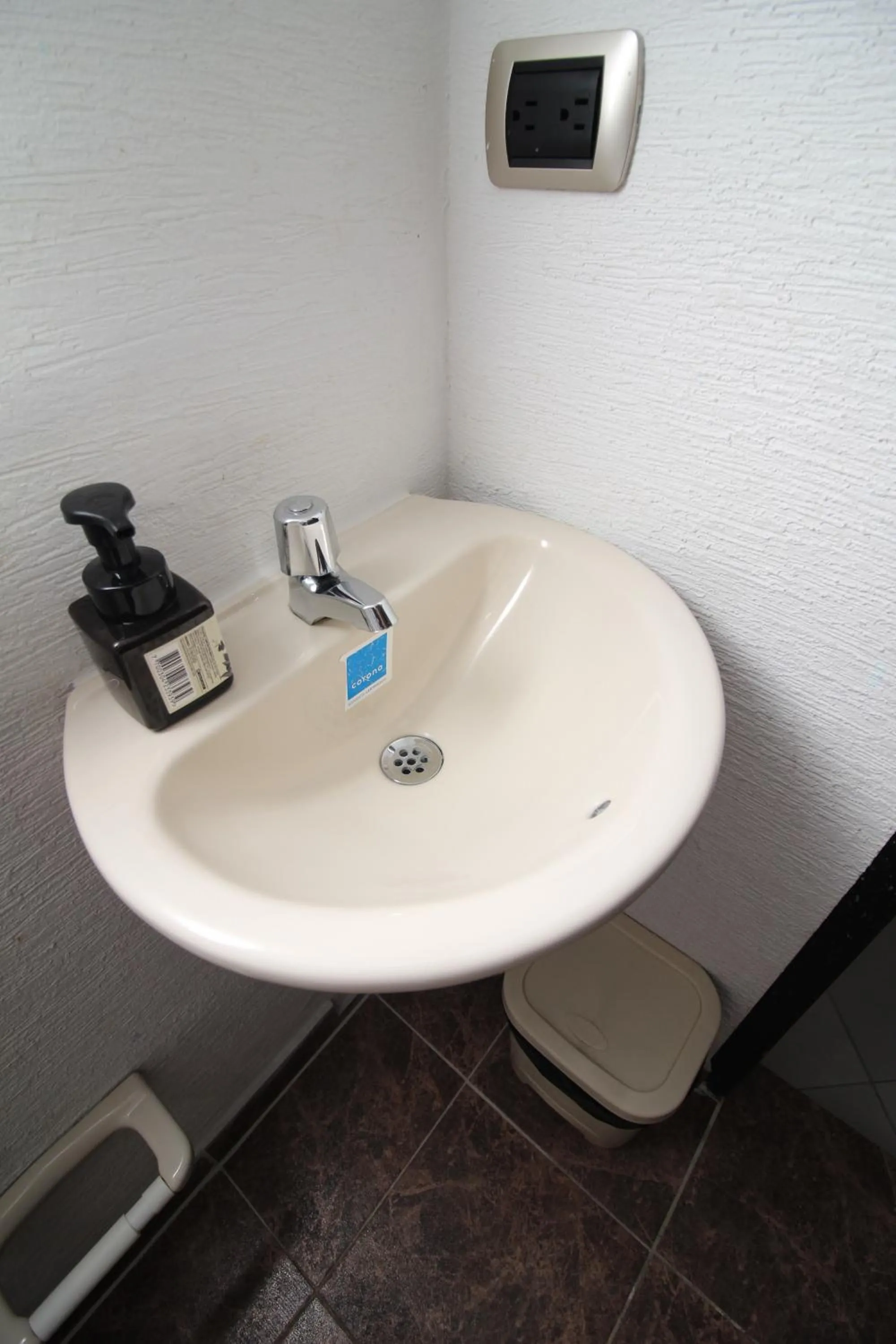 Bathroom in DAM Hotel Pereira