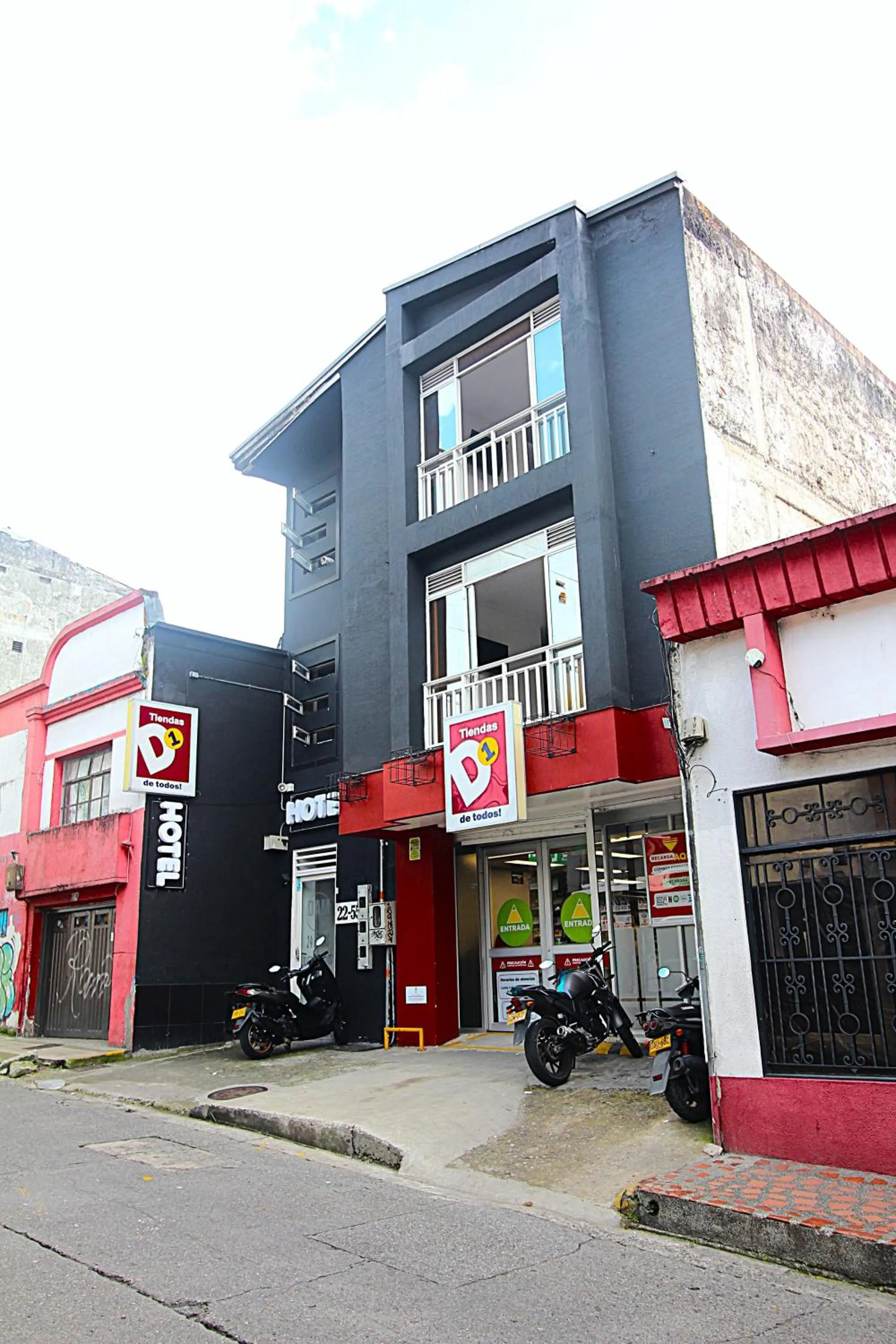 Property building in DAM Hotel Pereira