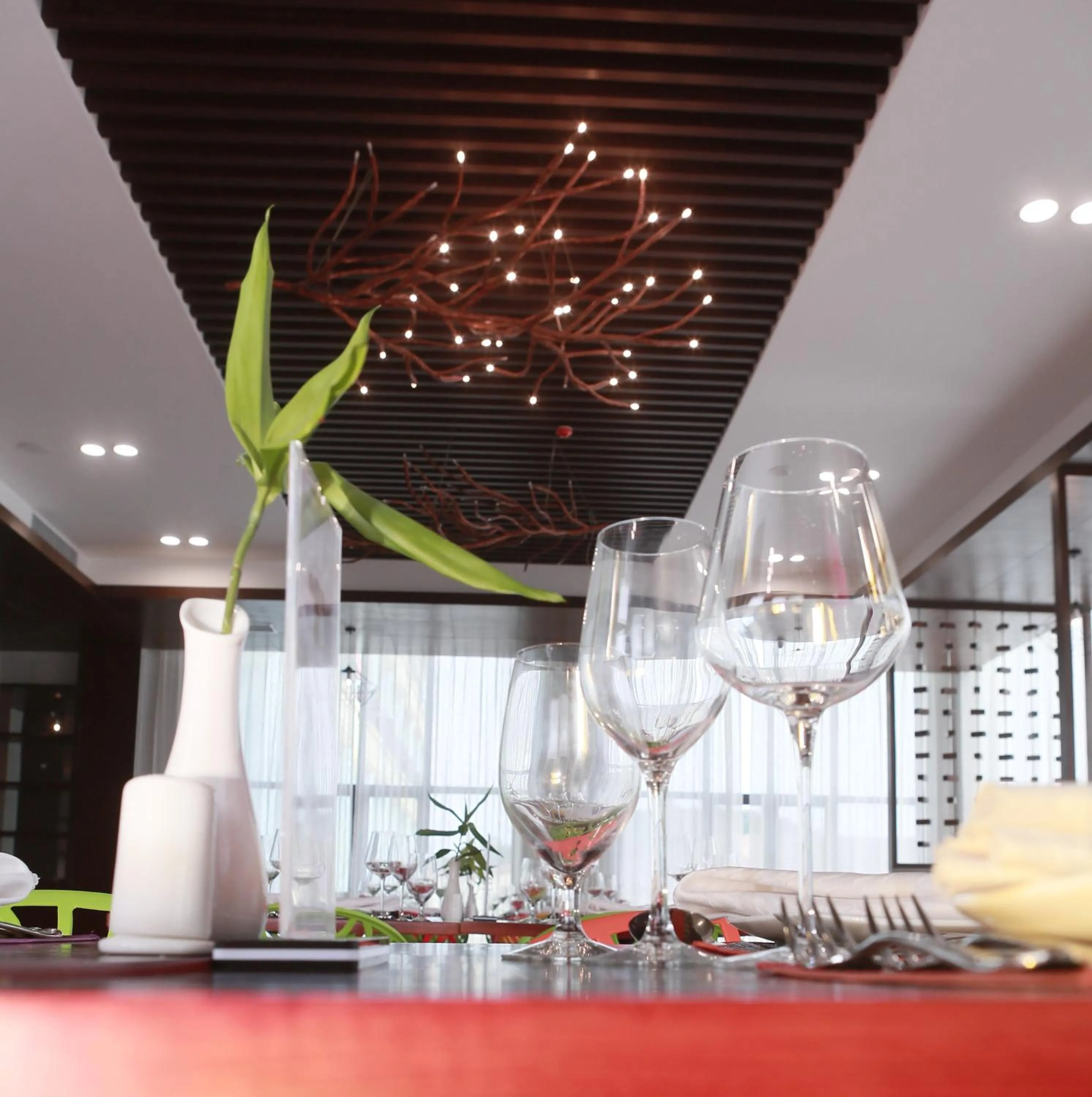 Sealong Bay ZhongQi Conifer Hotel 海龙湾中启康年酒店