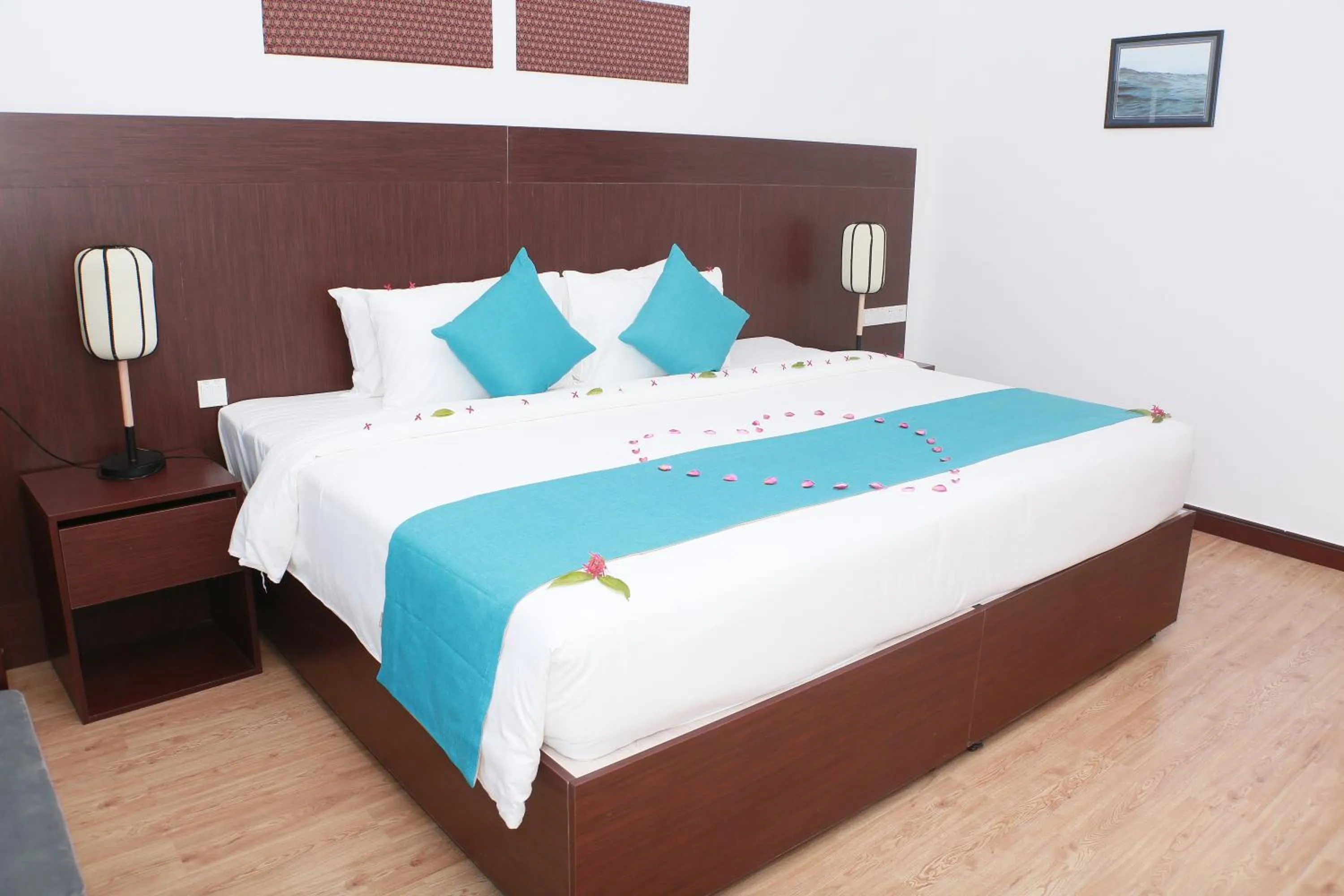 Garden in Sealong Bay ZhongQi Conifer Hotel 海龙湾中启康年酒店