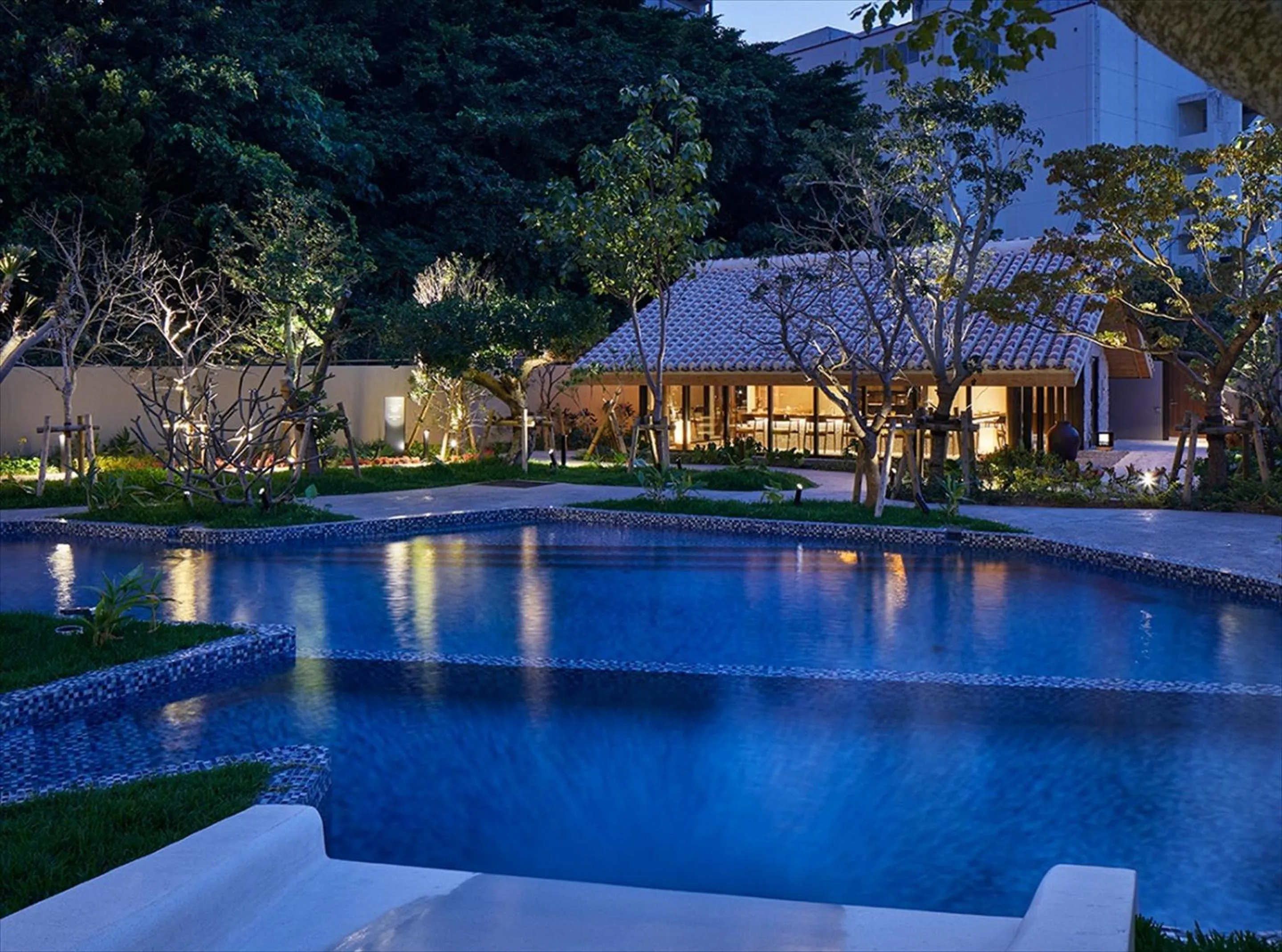 Swimming pool in HOTEL STRATA NAHA