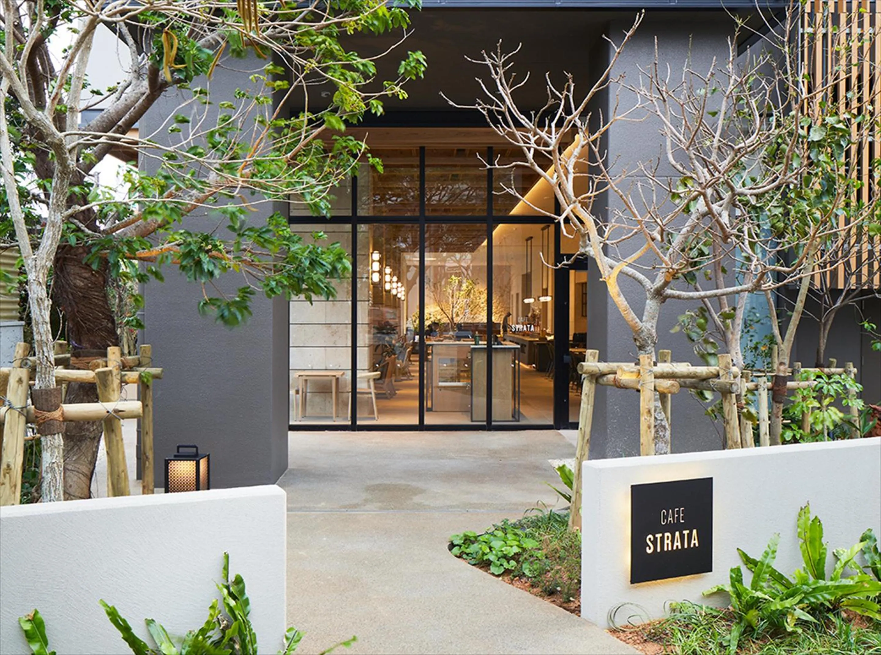 Restaurant/places to eat in HOTEL STRATA NAHA