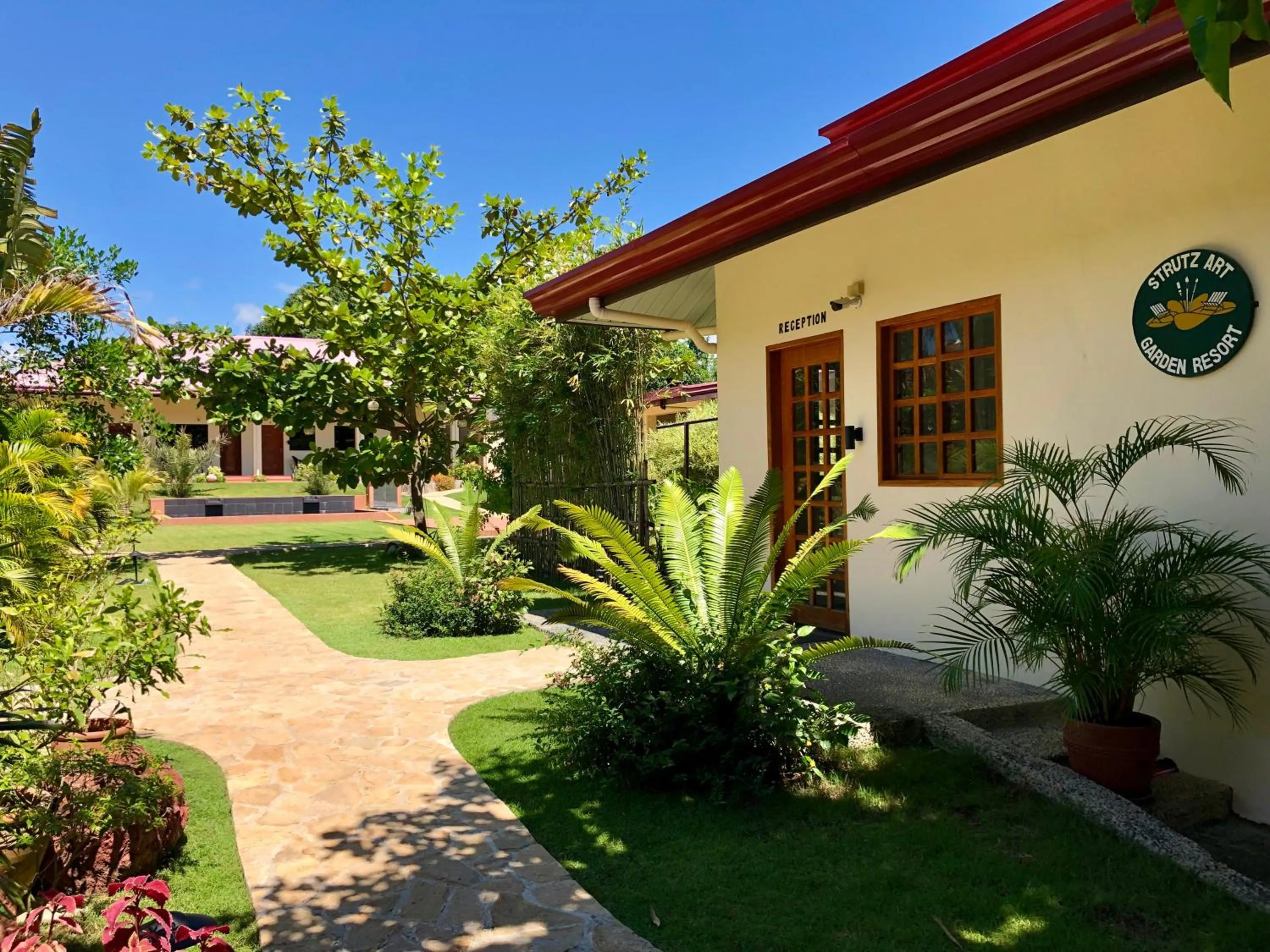 Property building in Strutz Art Garden Resort