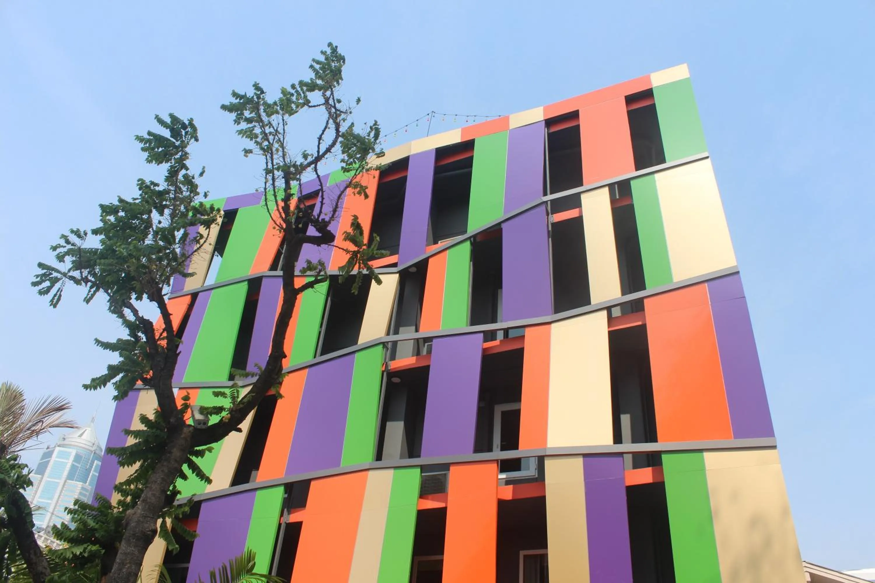 Property building in H-District Boutique Poshotel