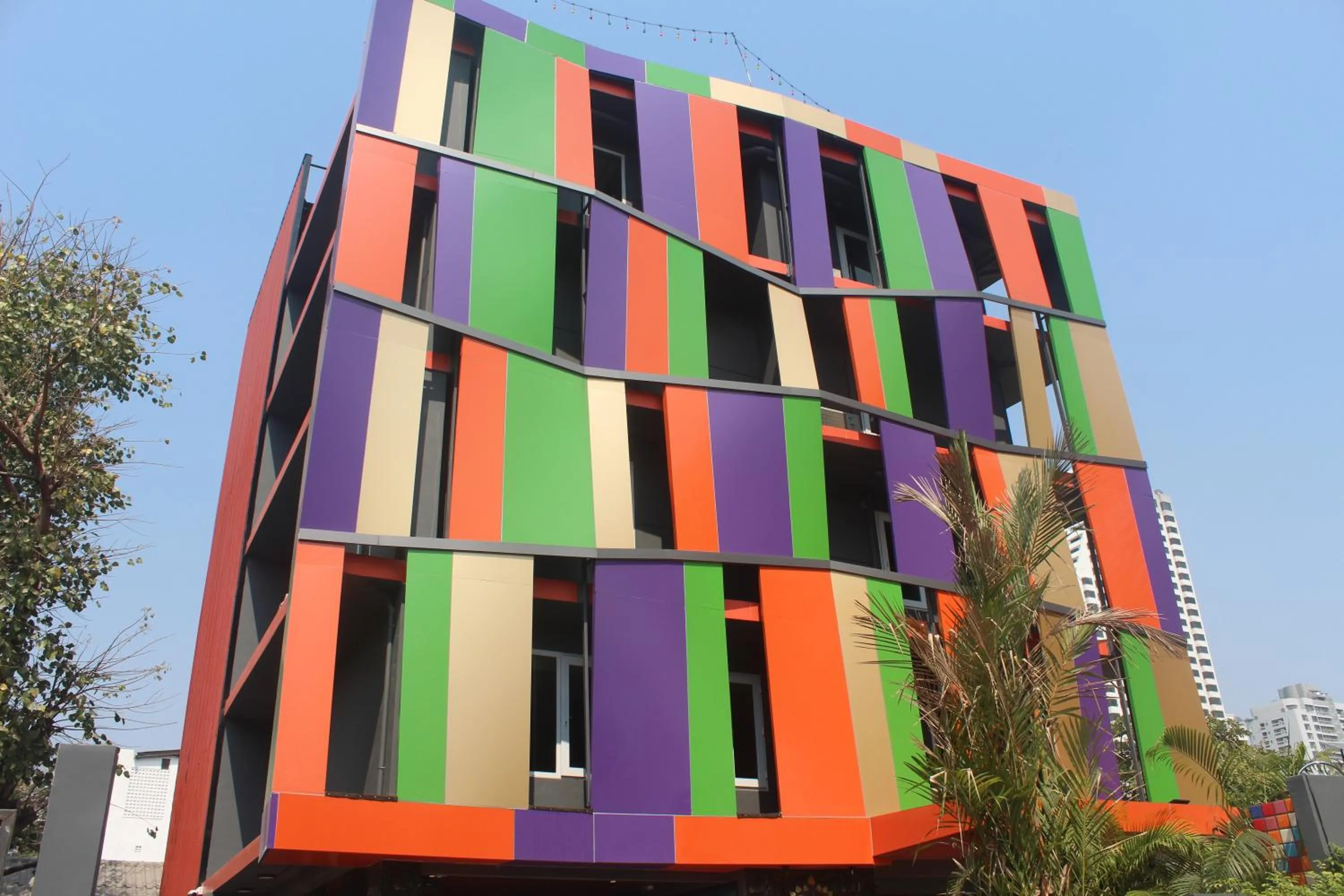 Property building in H-District Boutique Poshotel