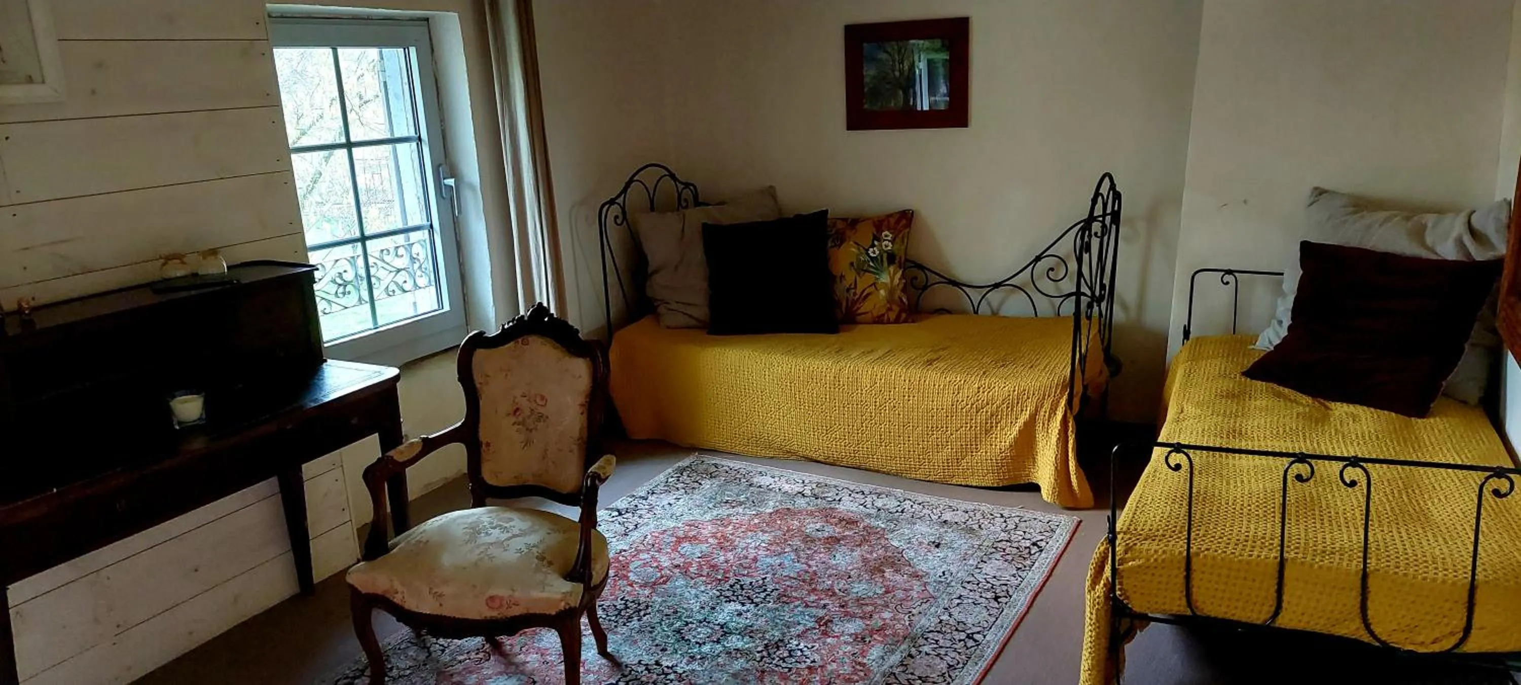 Photo of the whole room, Bed in Domaine de l’Escuderia