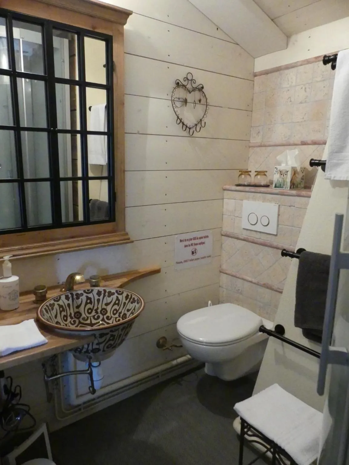 Bathroom in Domaine de l’Escuderia