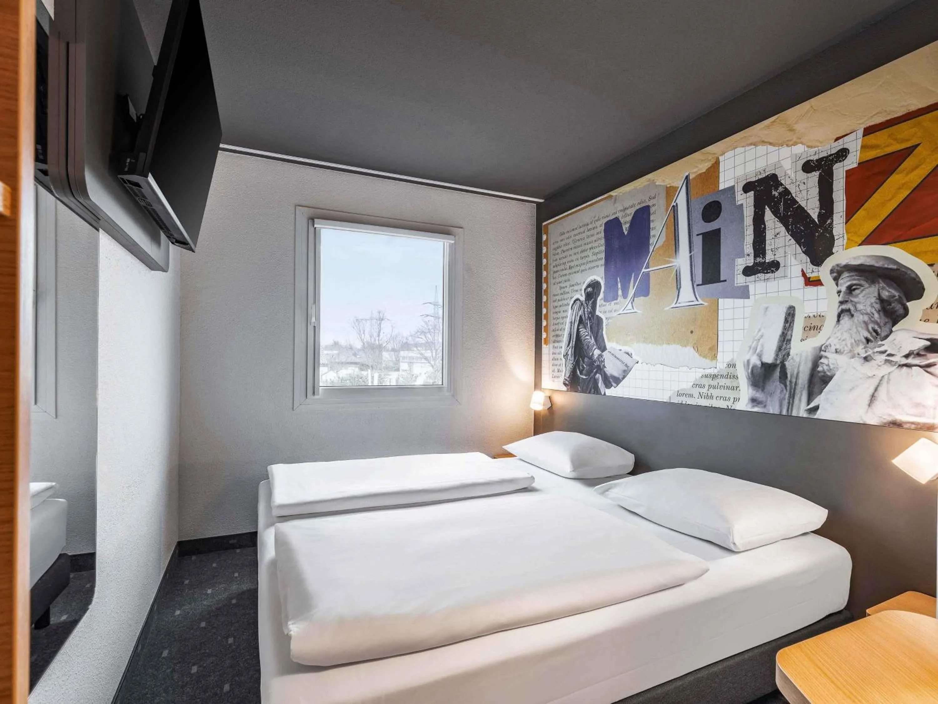 Photo of the whole room, Bed in B&B HOTEL Mainz-Süd