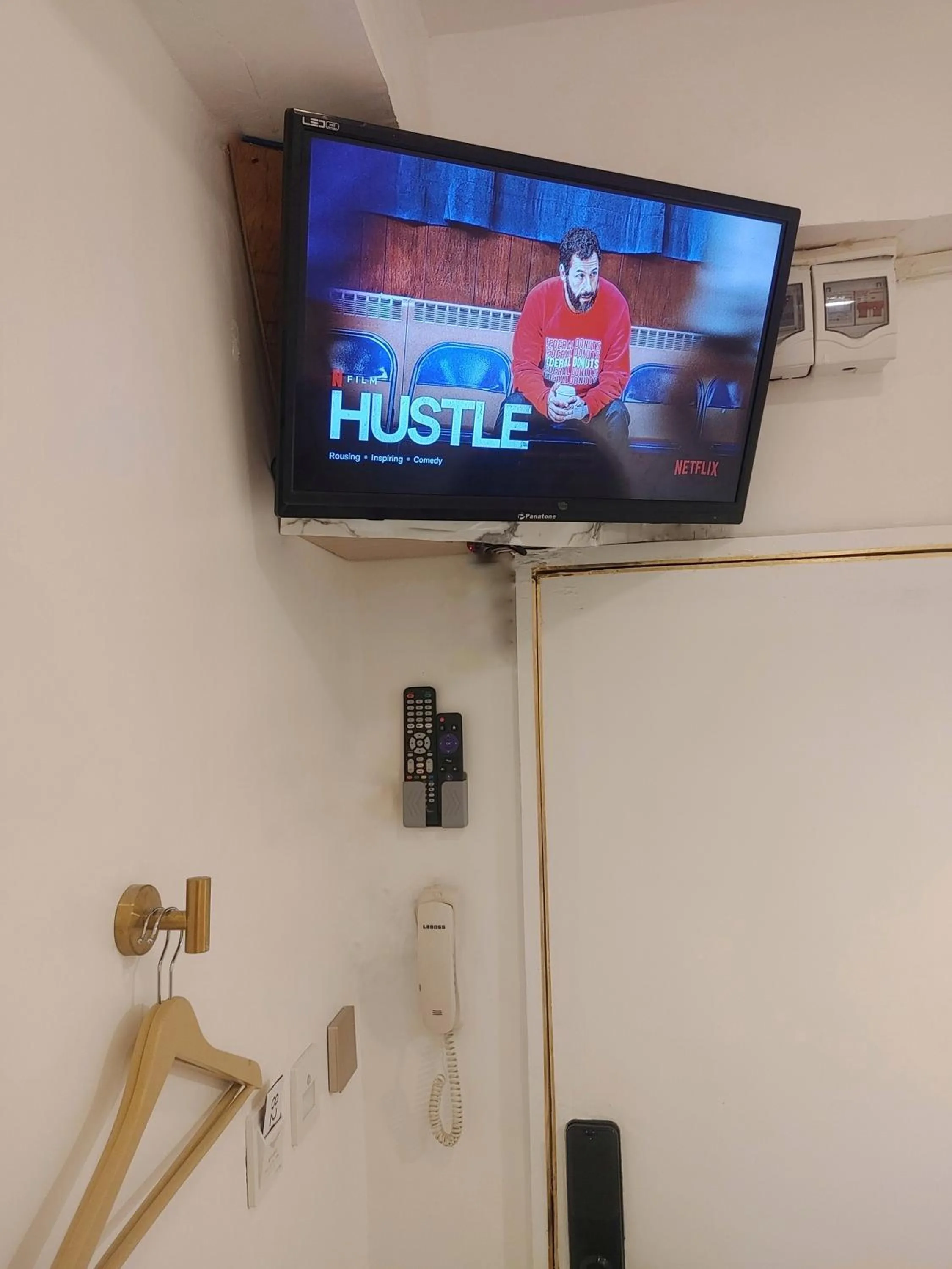 TV and multimedia in VG Pension and Residences