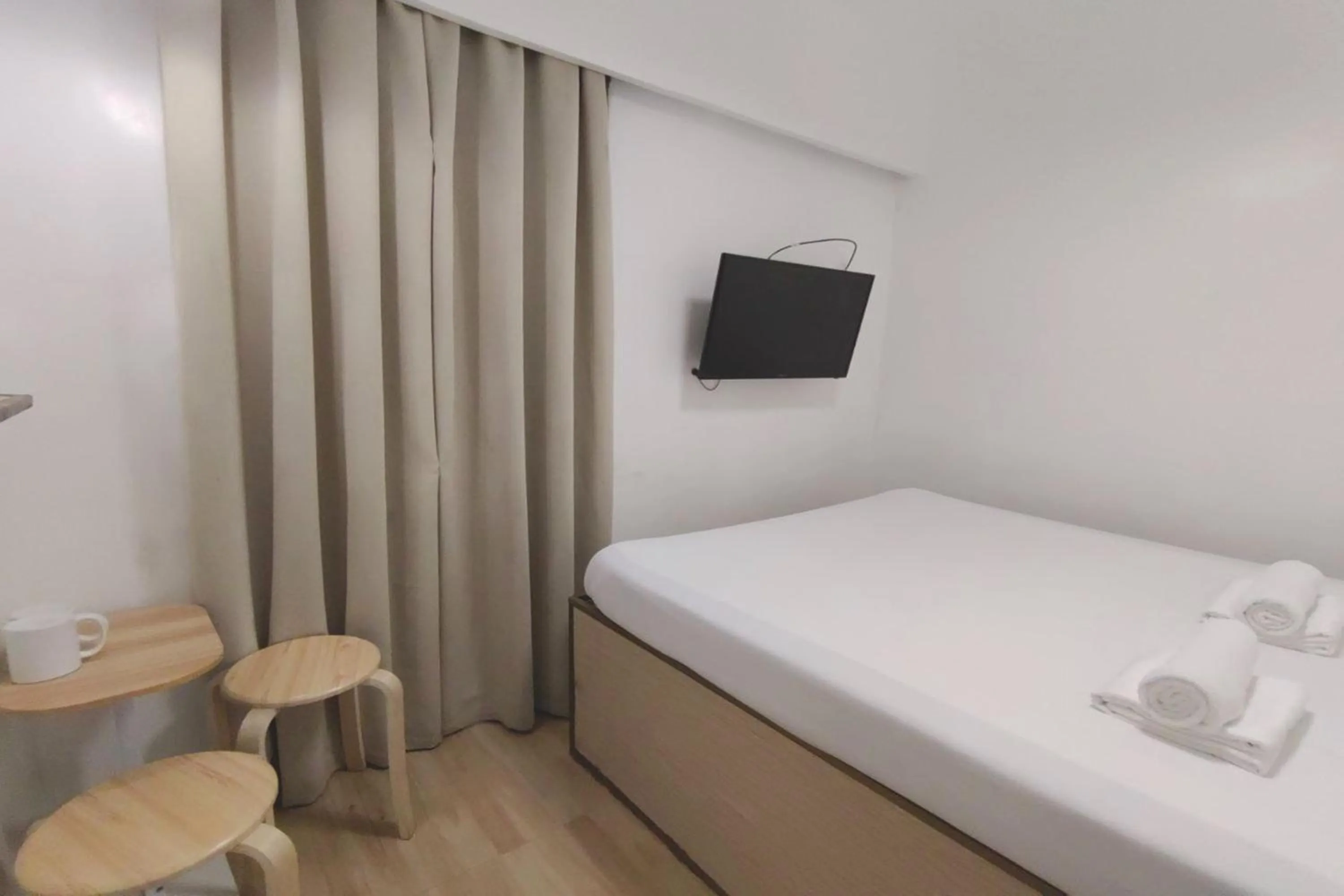 Bed in VG Pension and Residences